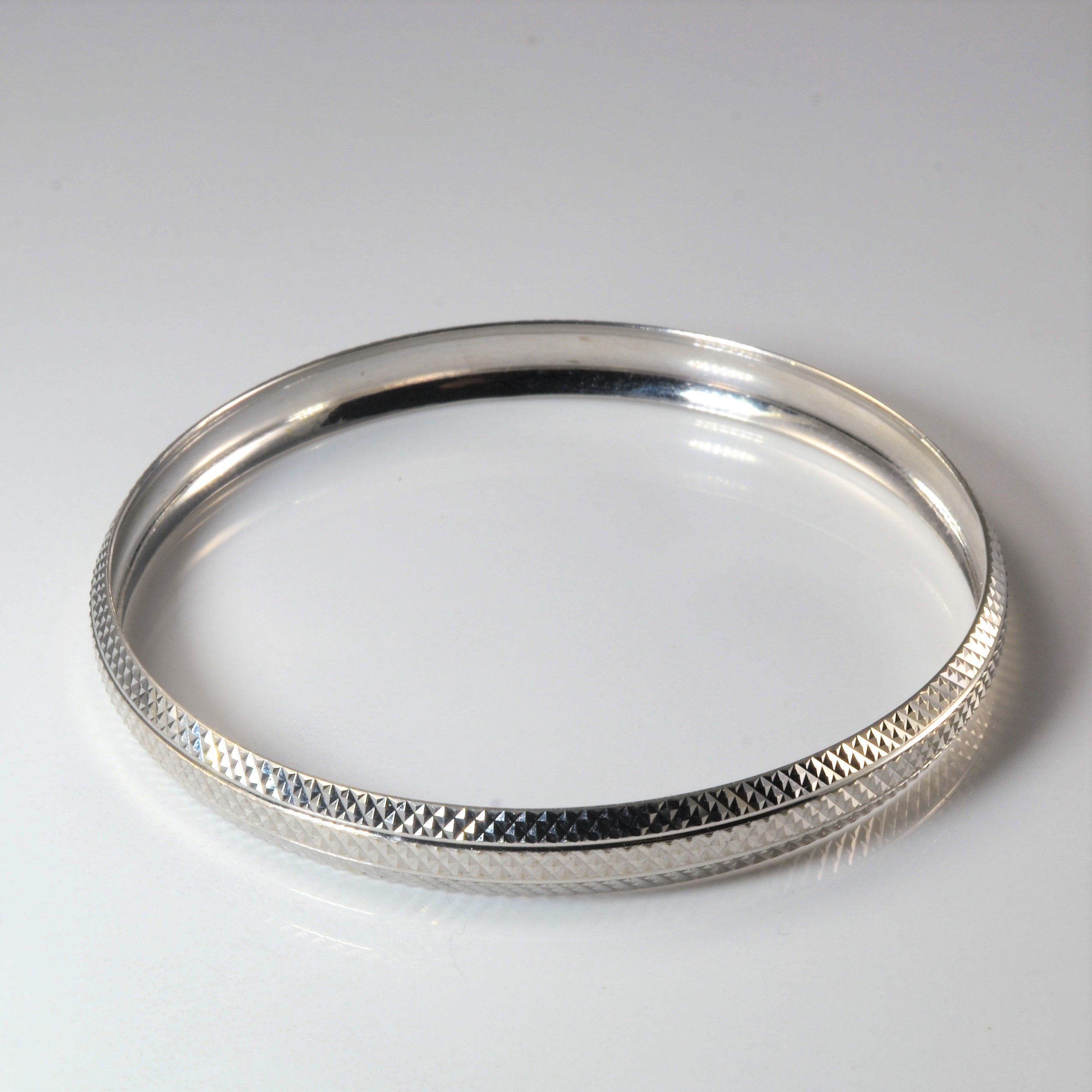 Textured White Gold Bangle | 8" |