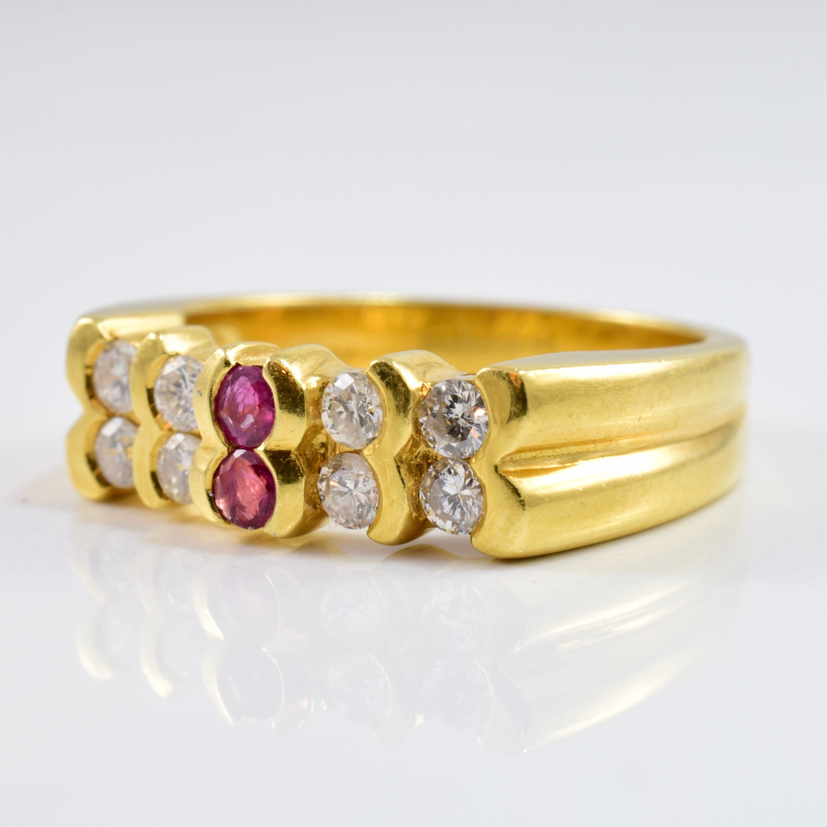 Diamond and Ruby Ring | 0.24 ctw SZ 5.25 |