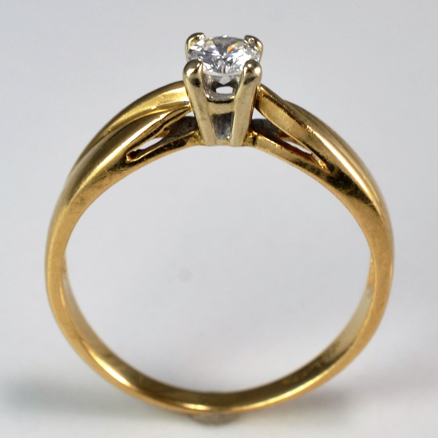 Twisted Tapered Solitaire Engagement Ring | 0.17 ct, SZ 5.5 |