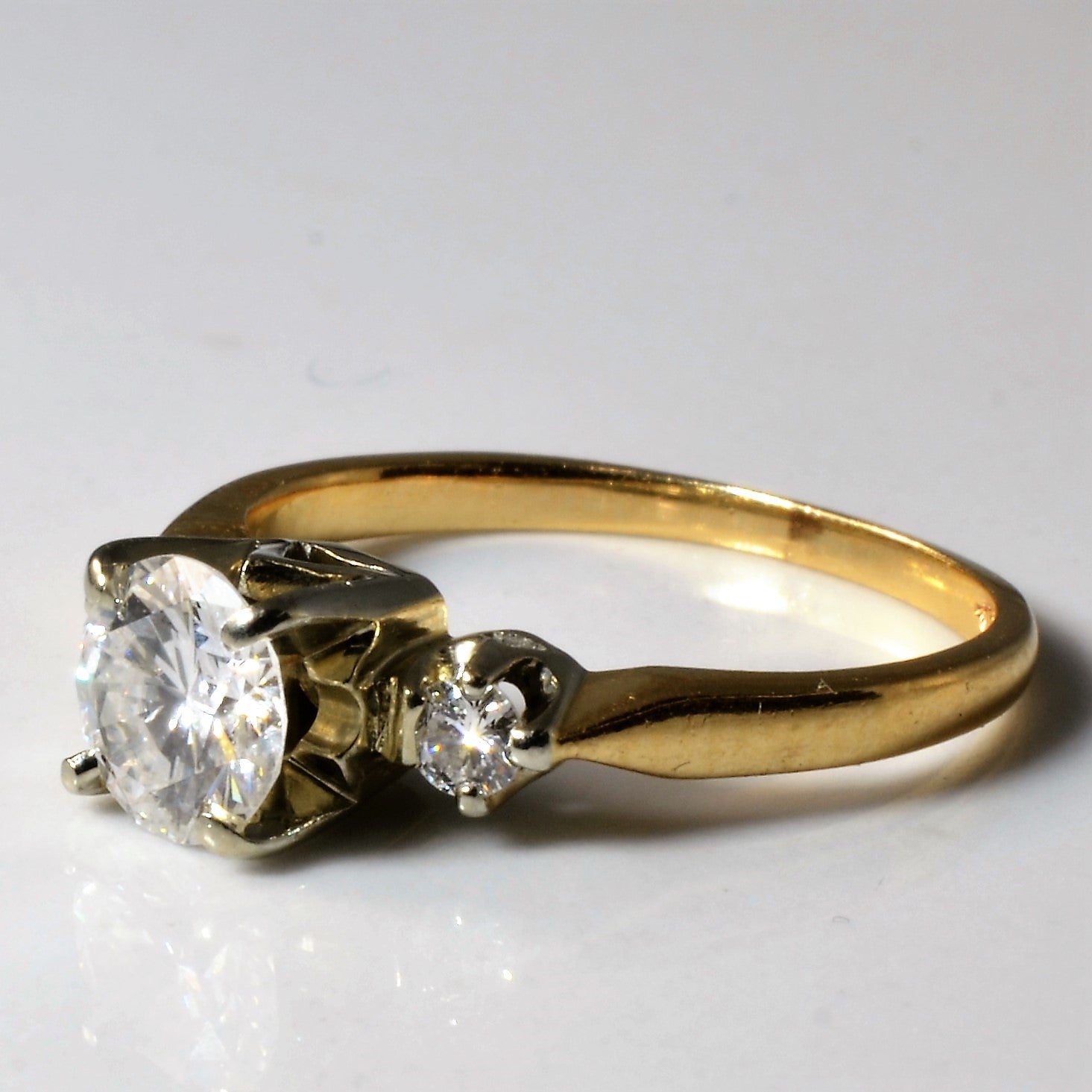 Bague de fiançailles trois diamants | 0,81 ct | Taille 4,75 | 