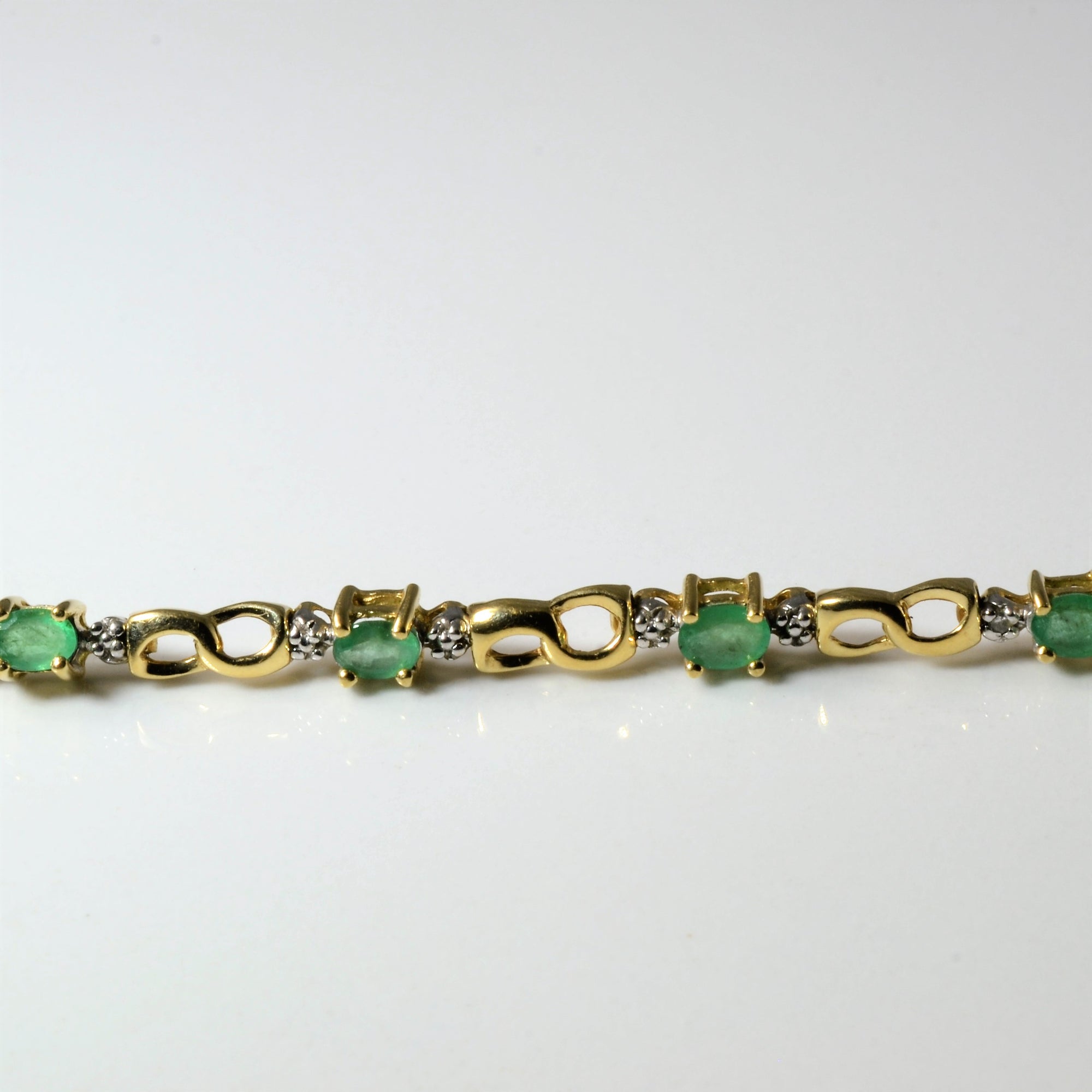 Emerald & Diamond Infinity Link Bracelet | 1.10ctw | 0.01ctw | 7