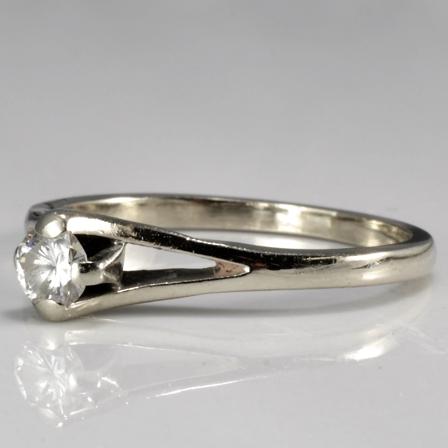High Set Split Shank Diamond Engagement Ring | 0.20 ct, SZ 7.25 |