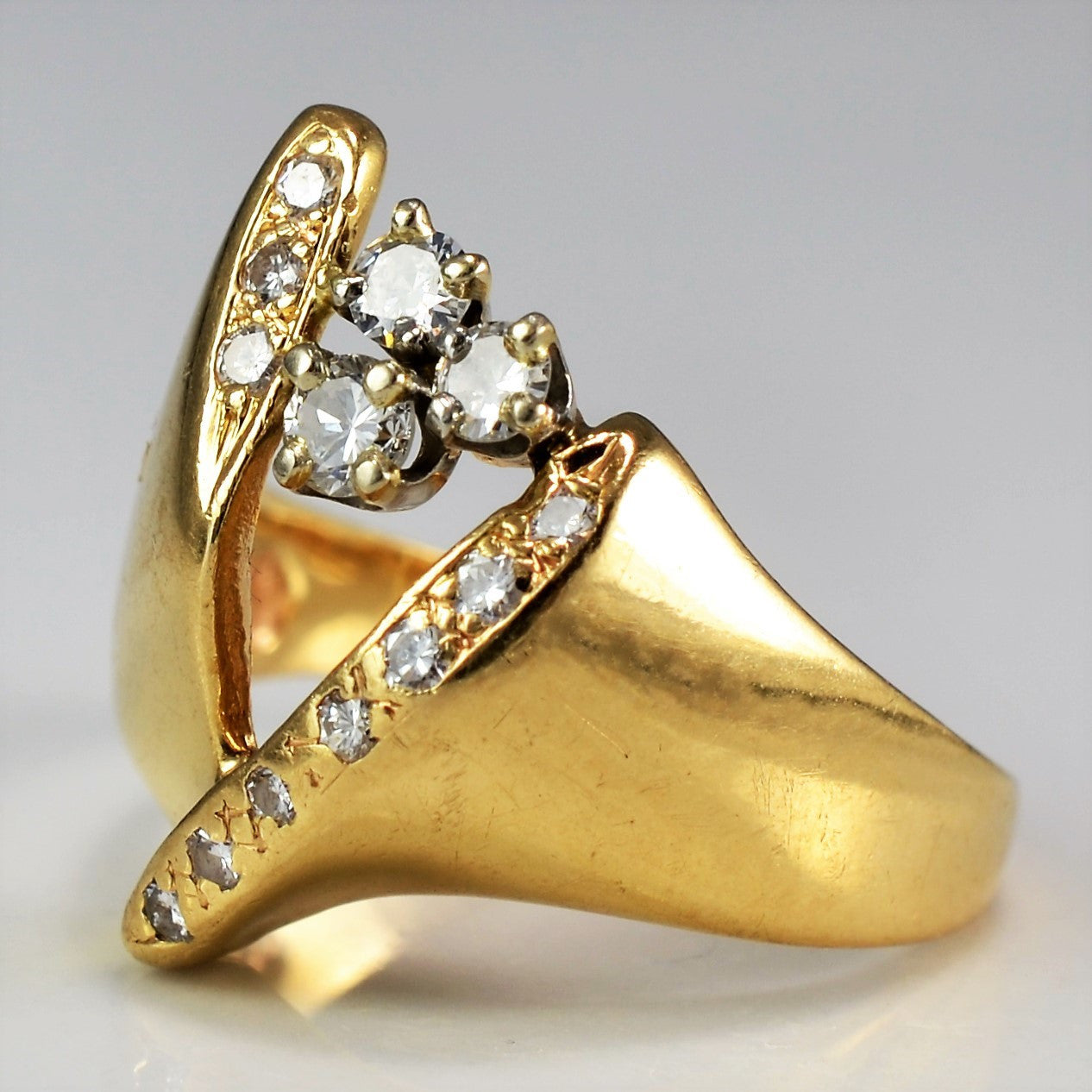 Unique Vintage Diamond Cocktail Ring | 0.25 ctw, SZ 5.5 |