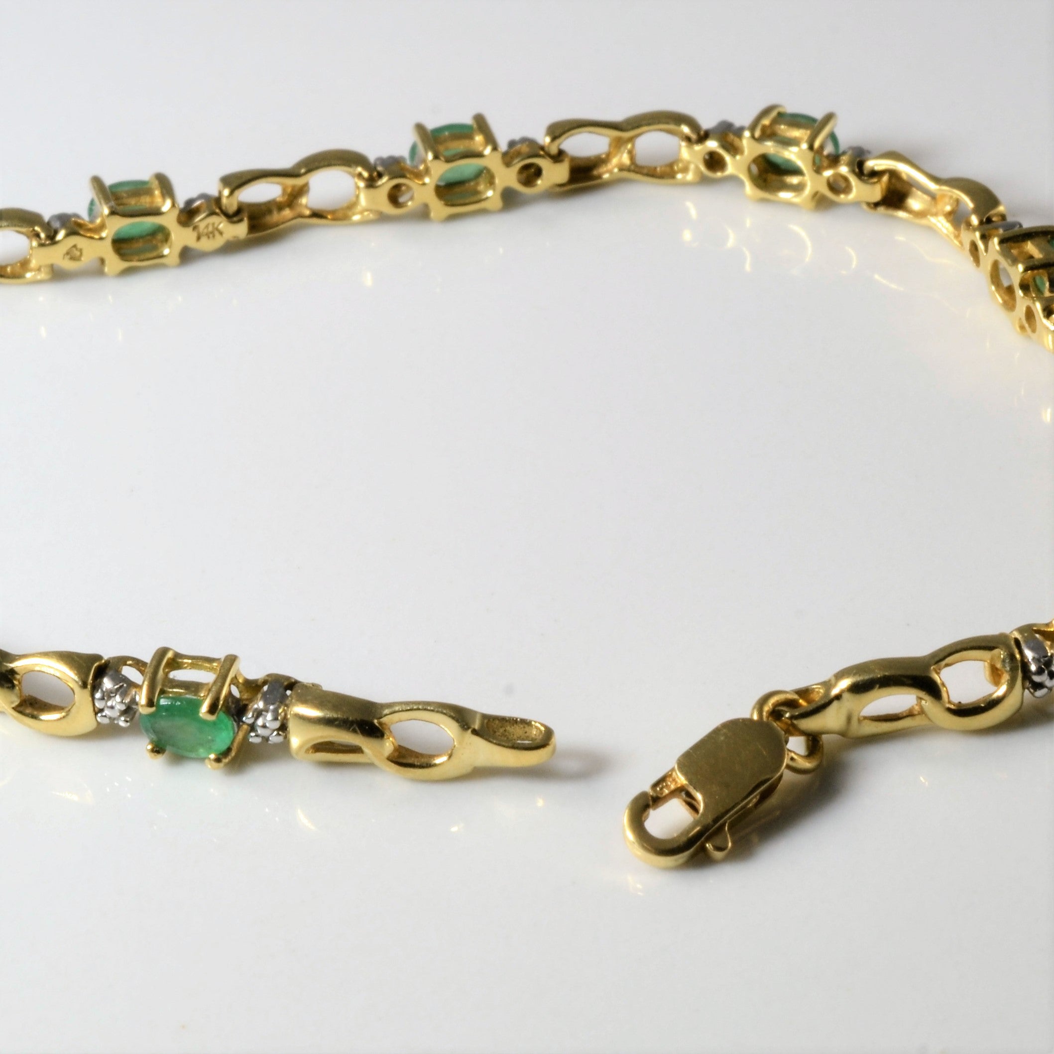 Emerald & Diamond Infinity Link Bracelet | 1.10ctw | 0.01ctw | 7" |