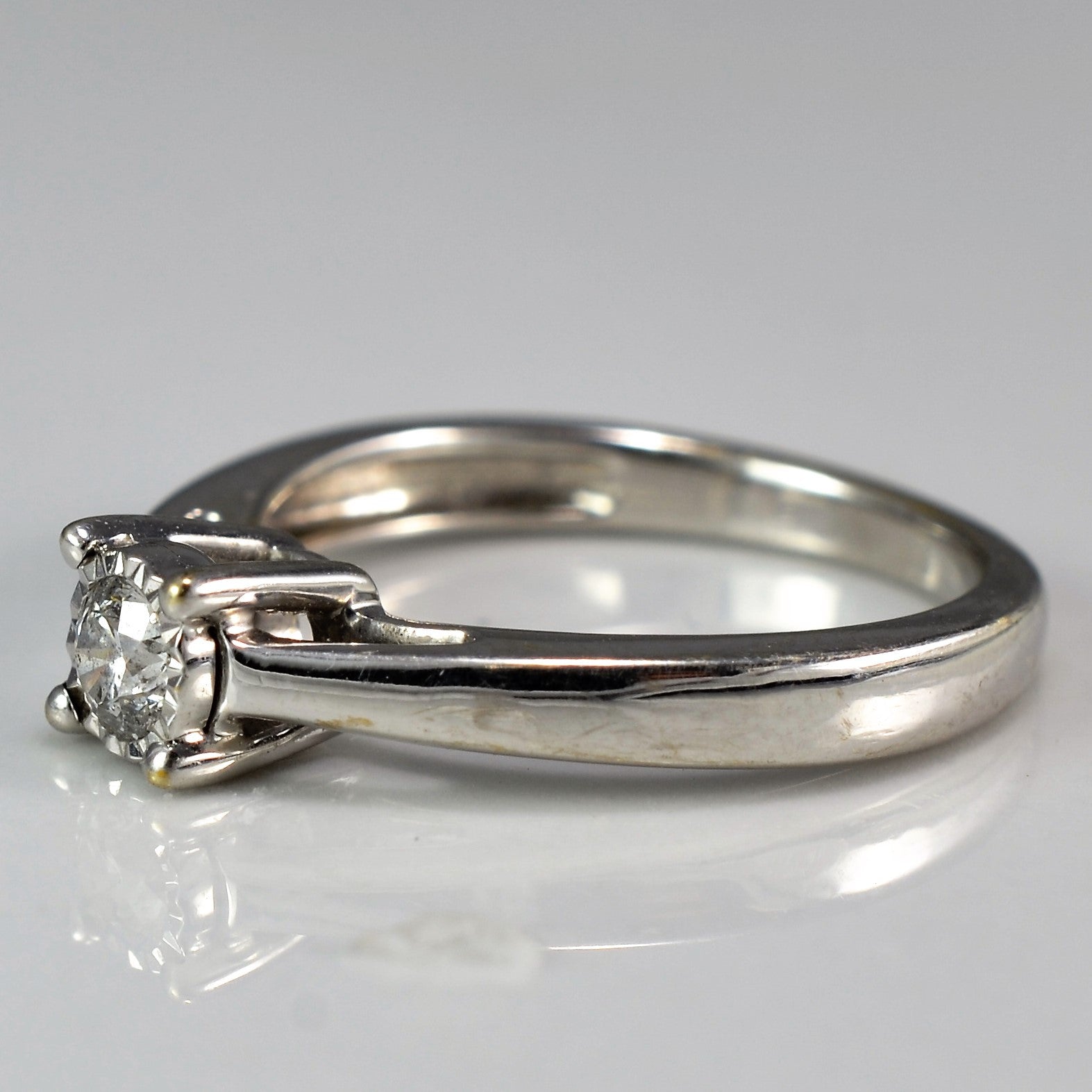 Illusion Bezel Set Solitaire Diamond Ring | 0.11 ct, SZ 4 |