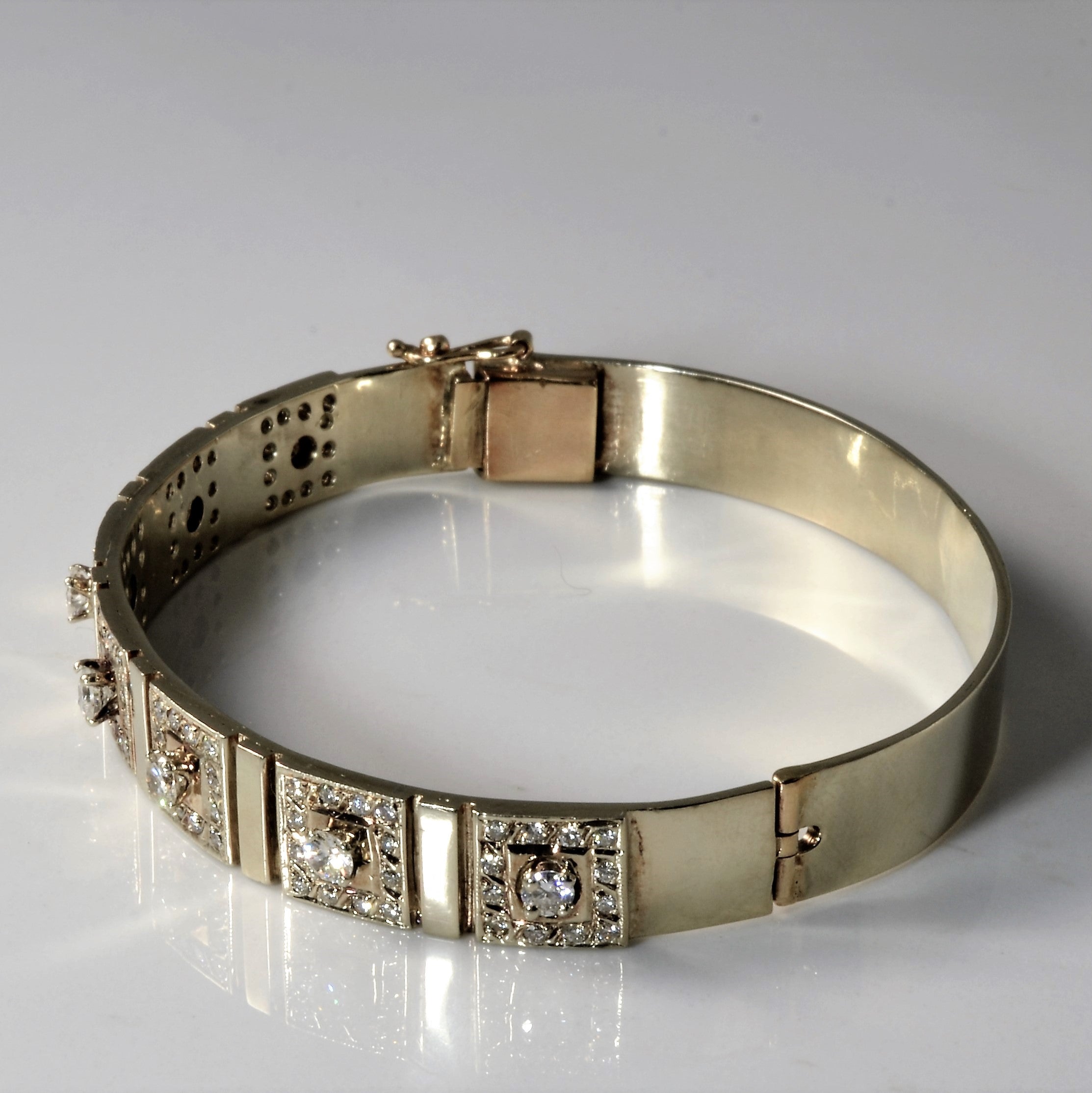 Hinged Diamond Grid Bangle | 1.19ctw | 7" |