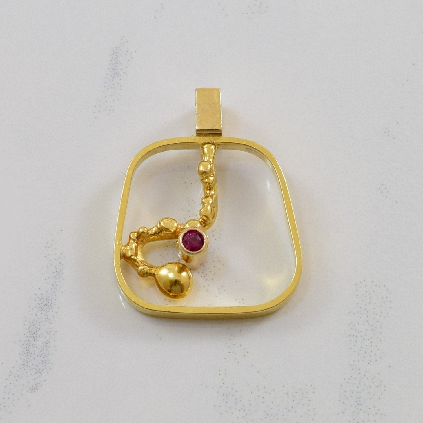 Abstract Ruby Pendant | 0.05ct |