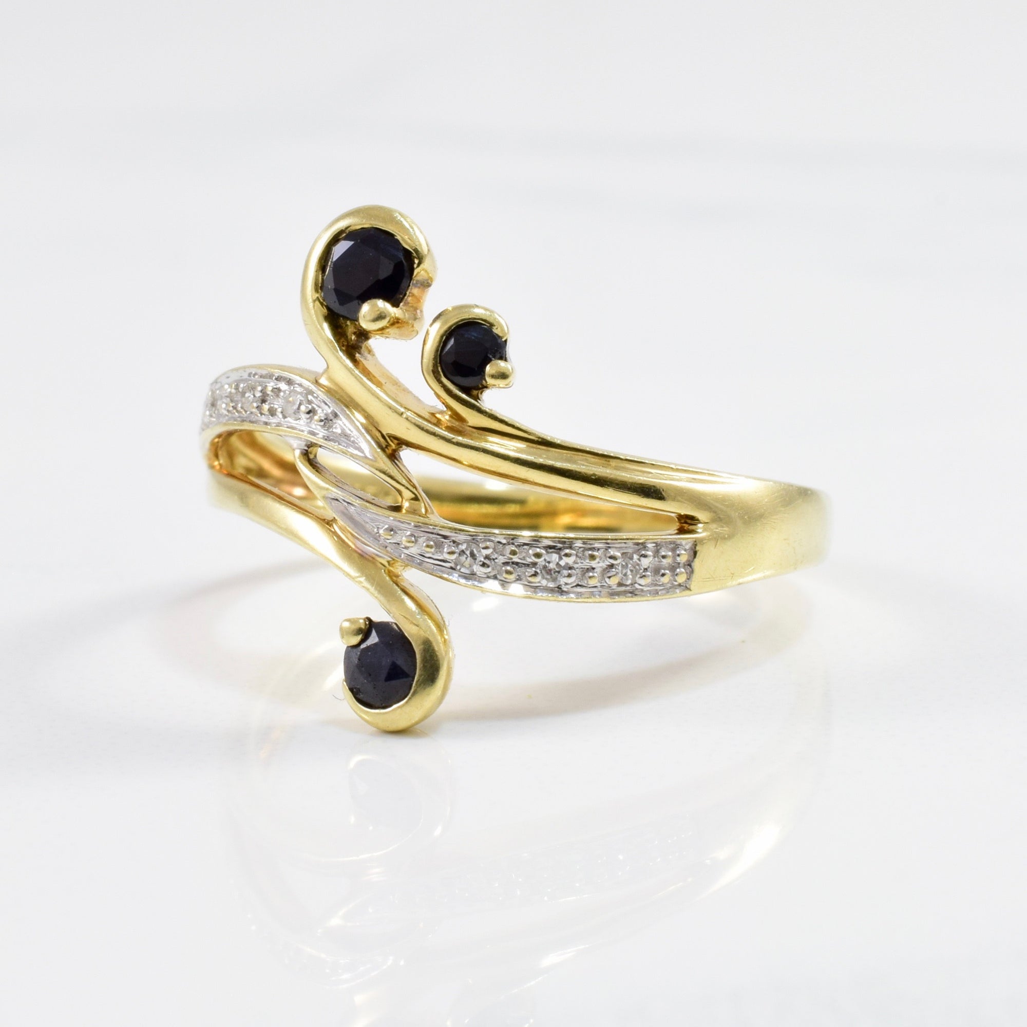 Art Nouveau Inspired Sapphire & Diamond Ring | 0.02ctw, 0.17ctw | SZ 7.25 |