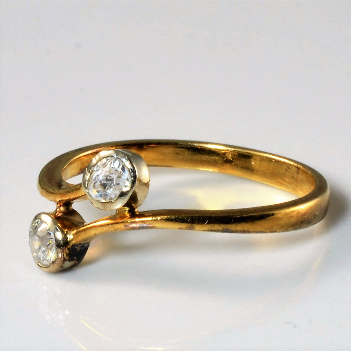 Old Mine Diamond Toi et Moi Ring | 0.16ctw | SZ 3.5 |