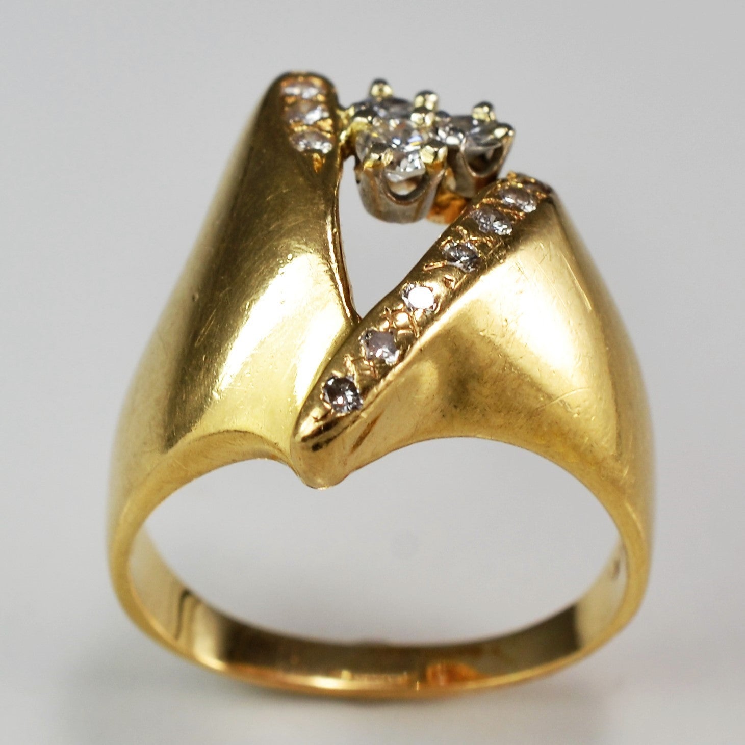 Unique Vintage Diamond Cocktail Ring | 0.25 ctw, SZ 5.5 |