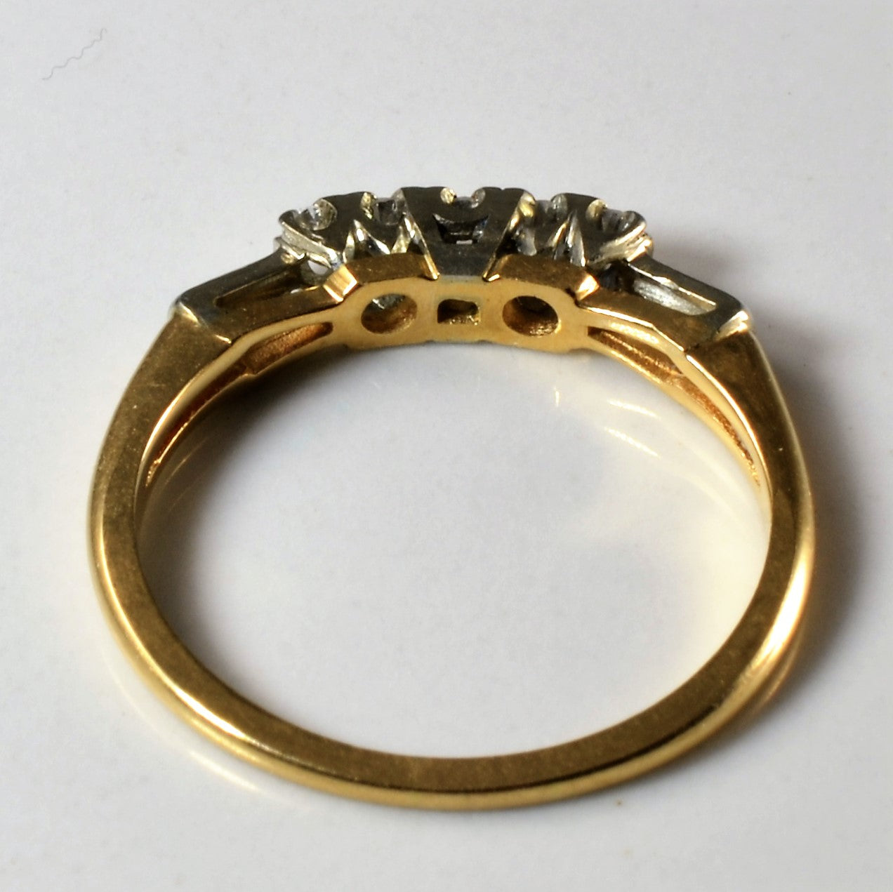 Five Stone Diamond Ring | 0.08ctw | SZ 6 |