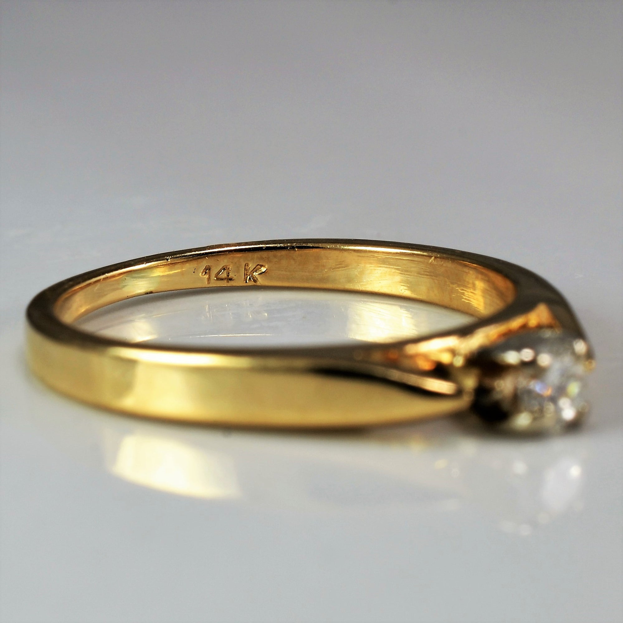Petite Modern Diamond Solitaire Ring | 0.07 ct, SZ 5.25 |