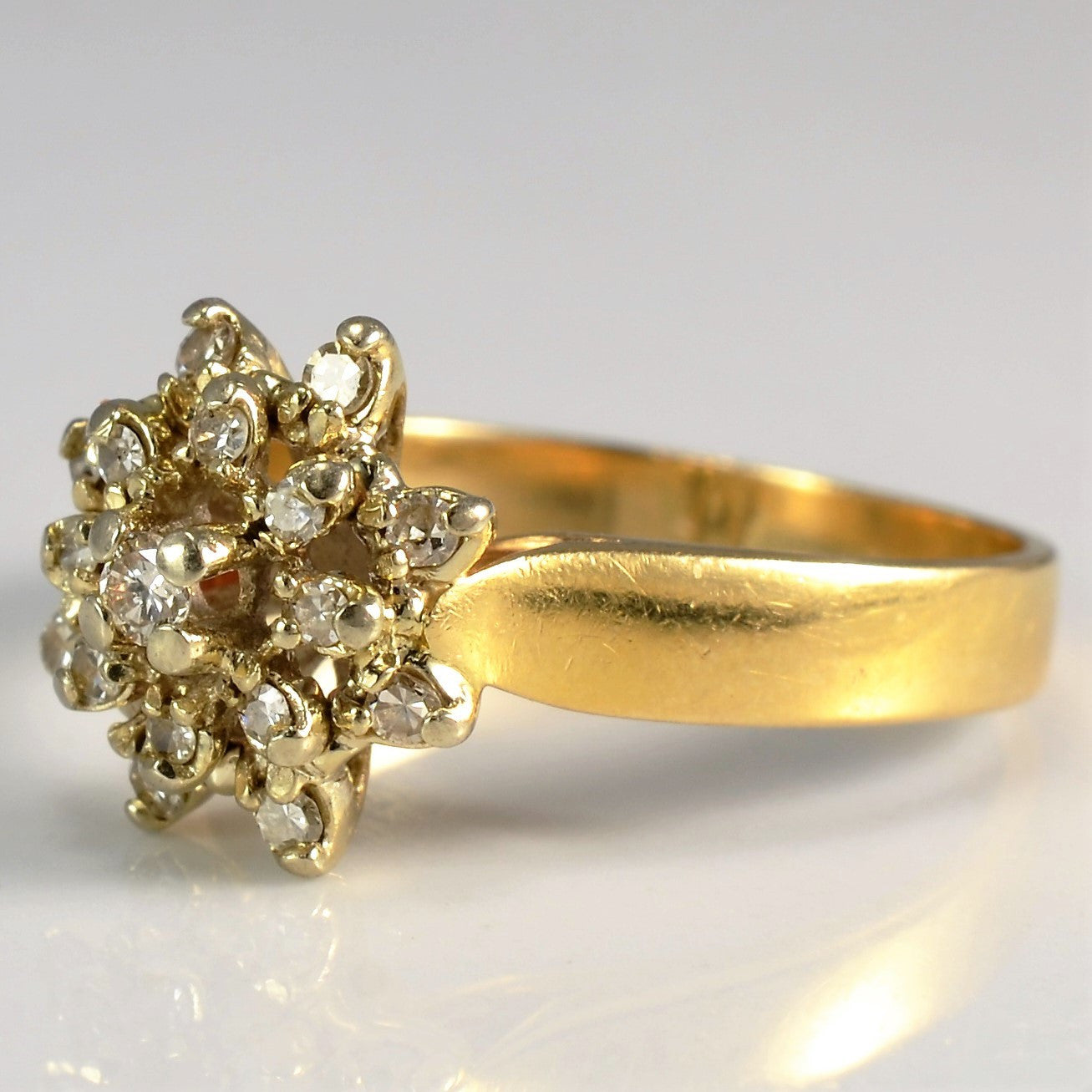 Star Burst Cluster Diamond Ring | 0.21 ctw, SZ 6.75 |