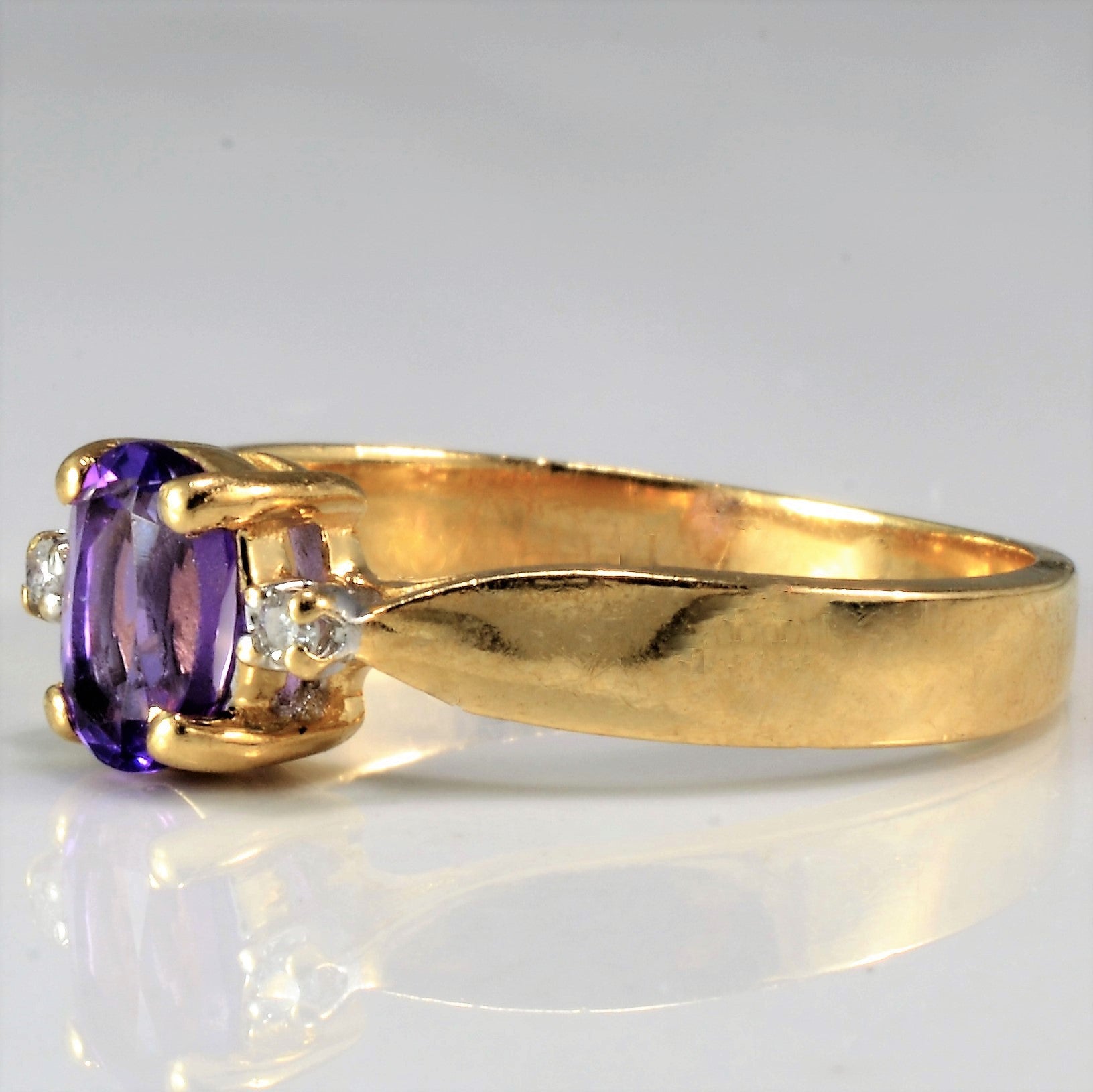 Tapered Oval Cut Amethyst Ring | 0.02 ctw, SZ 5.75 |