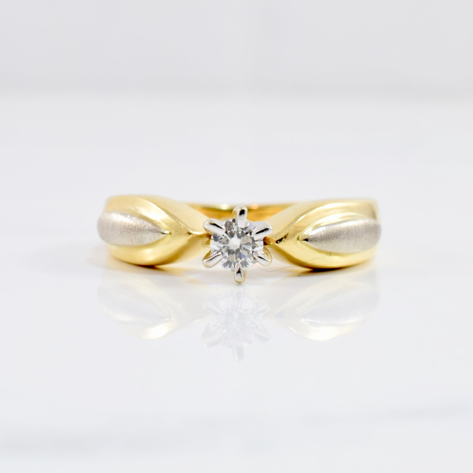 Two Tone Diamond Engagement Ring | 0.14 ct SZ 6.75 |