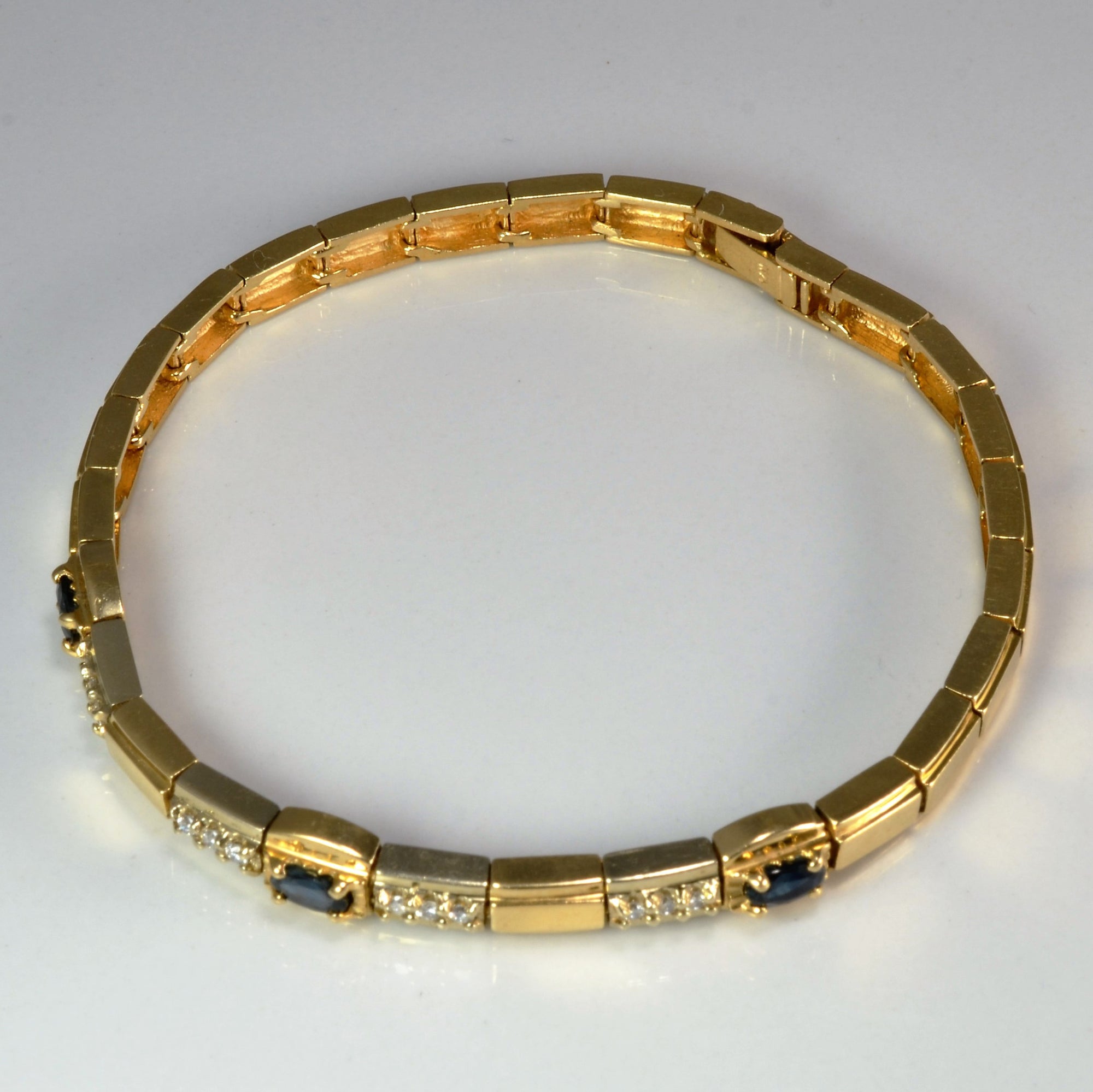 Vintage Box Link Sapphire & Diamond Bracelet | 0.20 ctw, 7