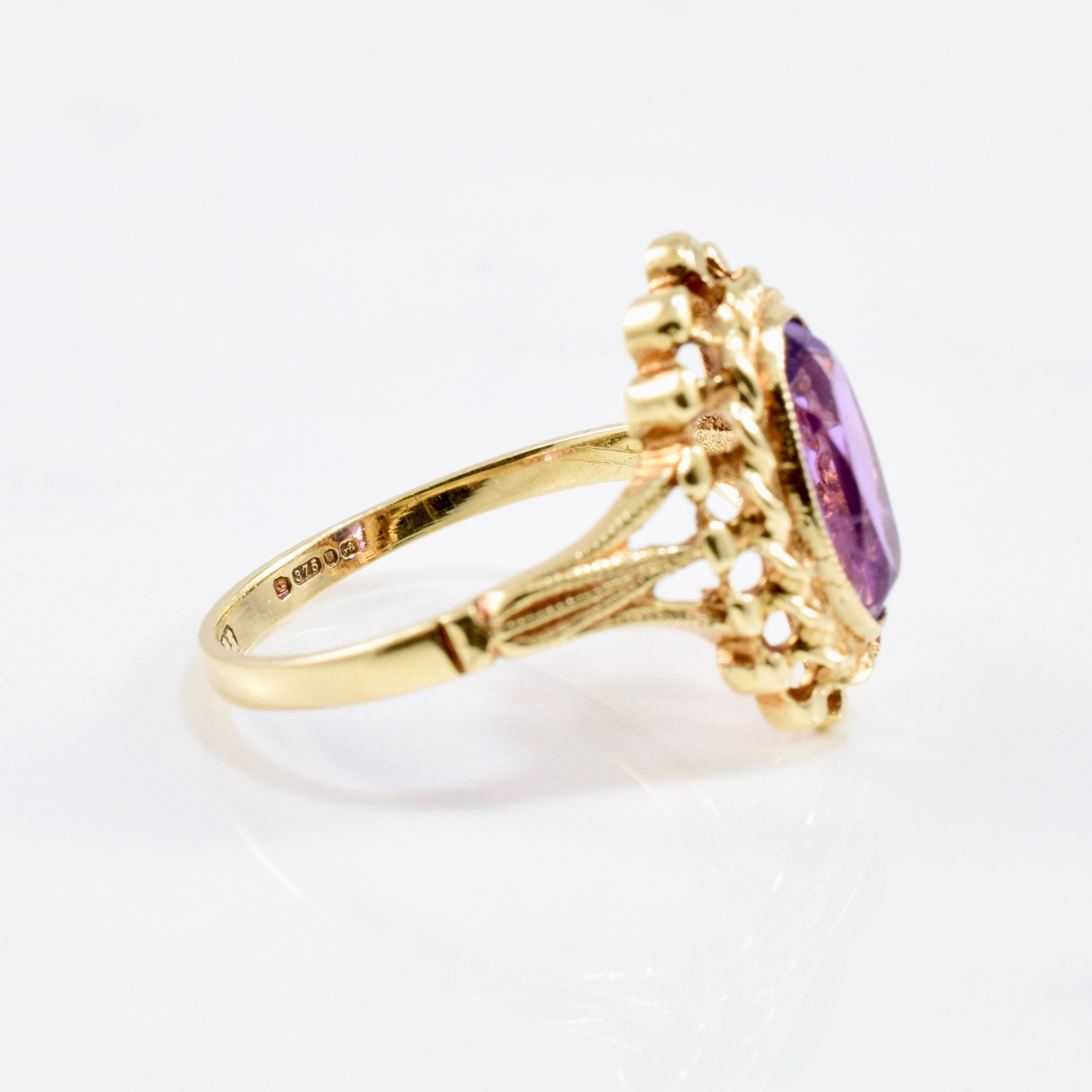 Bezel Set Amethyst Cocktail Ring | SZ 6.75 |