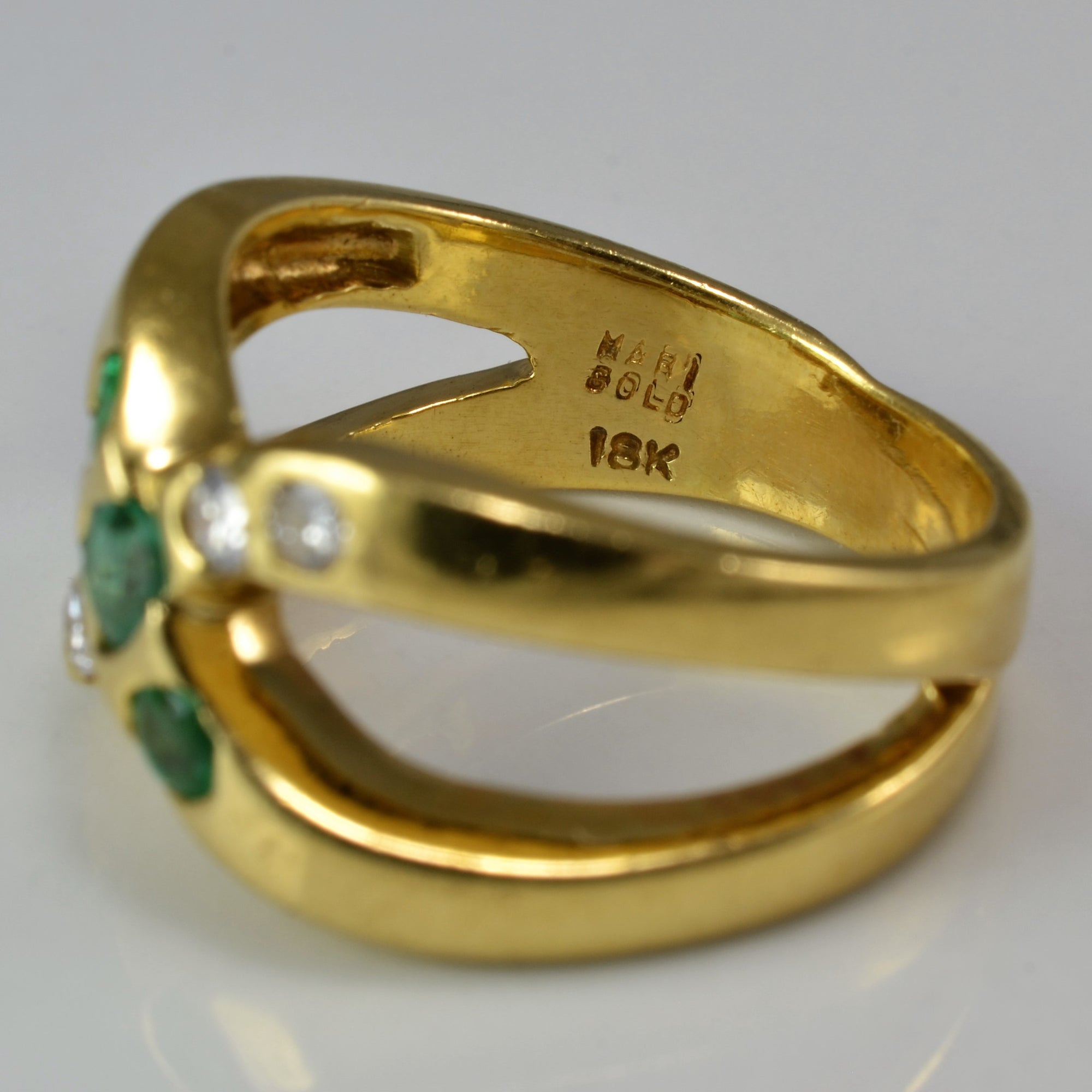 Criss Cross Diamond & Emerald Ring | 0.12 ctw, SZ 5.75 |