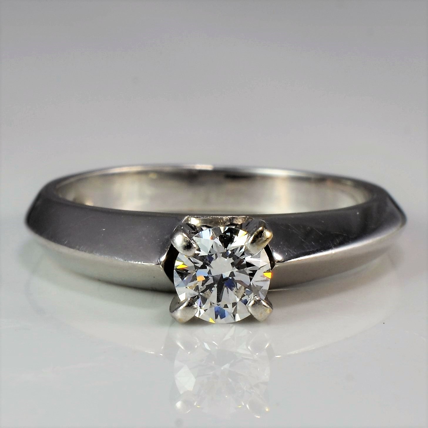 Bevelled White Gold Solitaire Engagement Ring | 0.35 ct, SZ 6 |