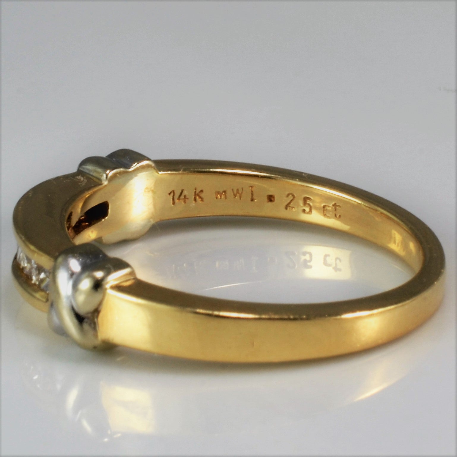 Princess Diamond Wedding Band With Knot Accents | 0.25 ctw, SZ 6.25 |