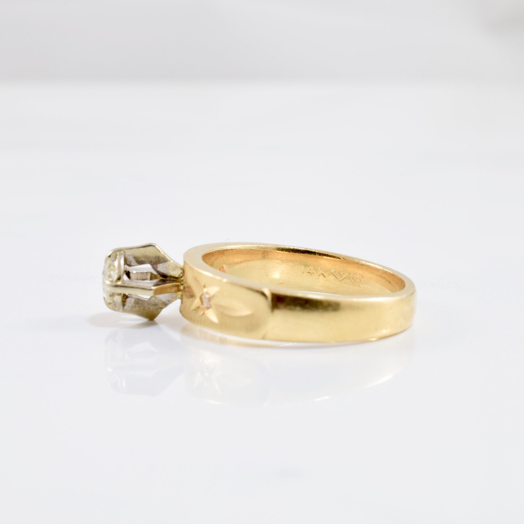 Vintage Engagement Ring | 0.16 ctw SZ 5.25 |