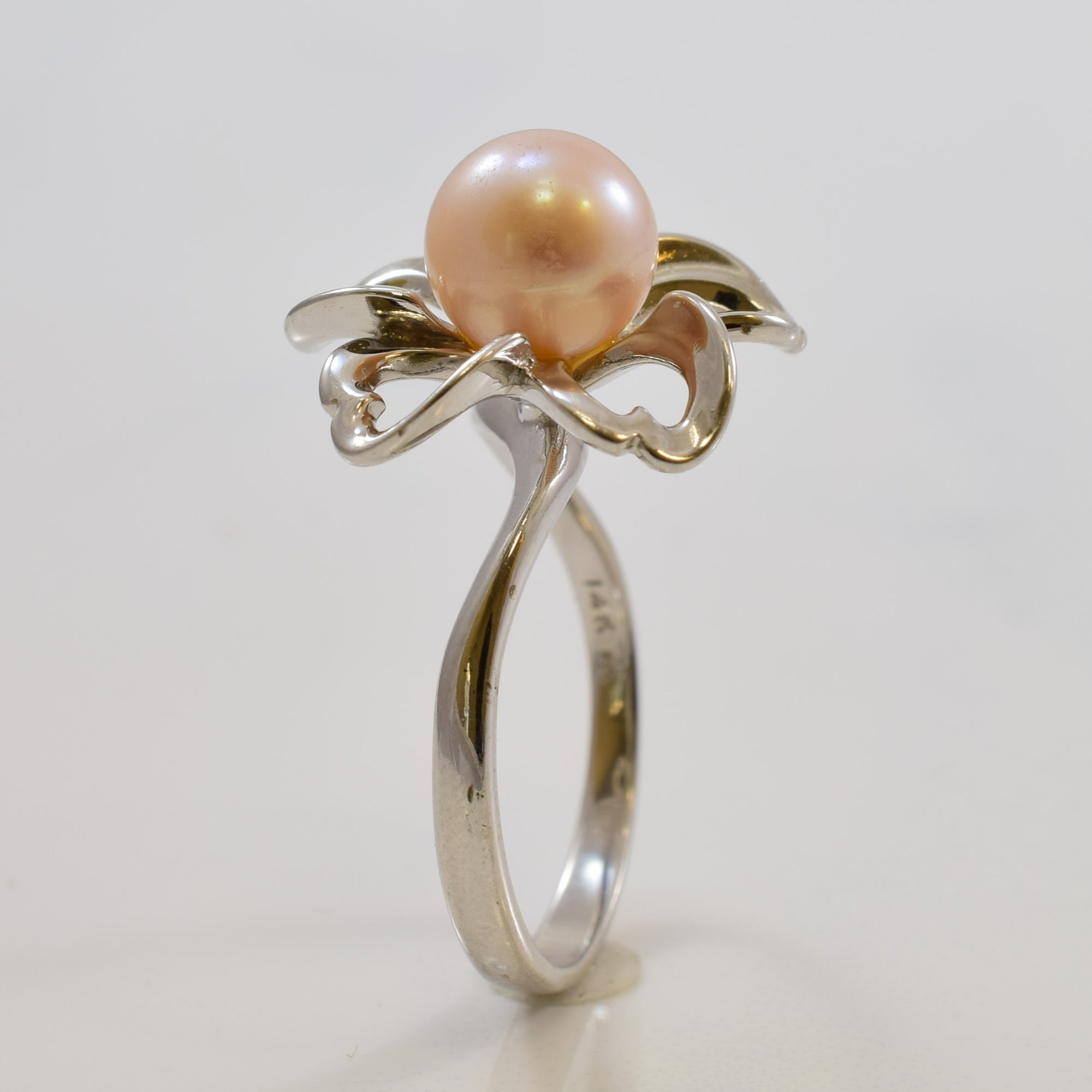 Pearl Plumeria Ring | 3.00ct | SZ 7.5 |