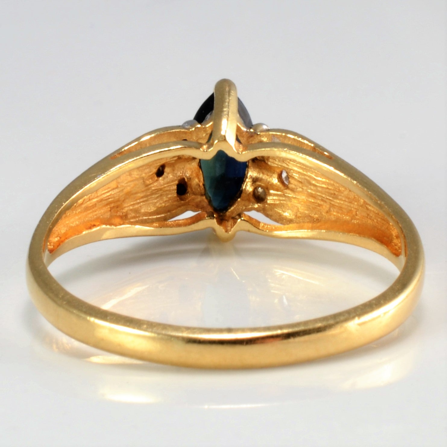 Tapered Sapphire & Diamond Ring | 0.57ct, 0.06 ctw | SZ 7 |