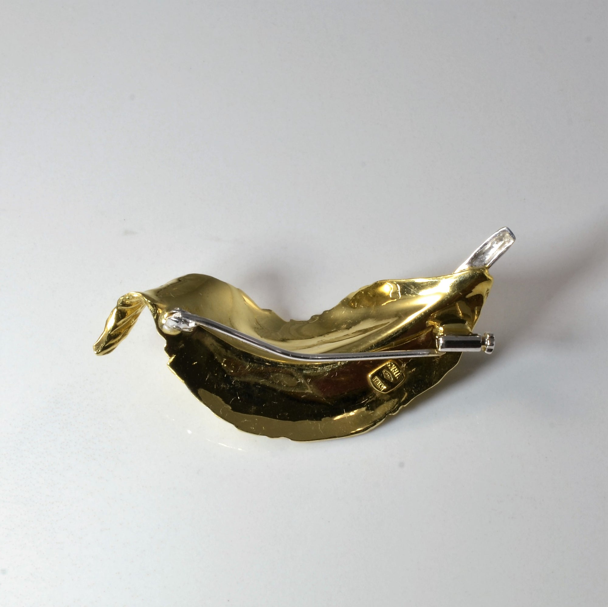 Two Tone Gold Leaf Brooch |