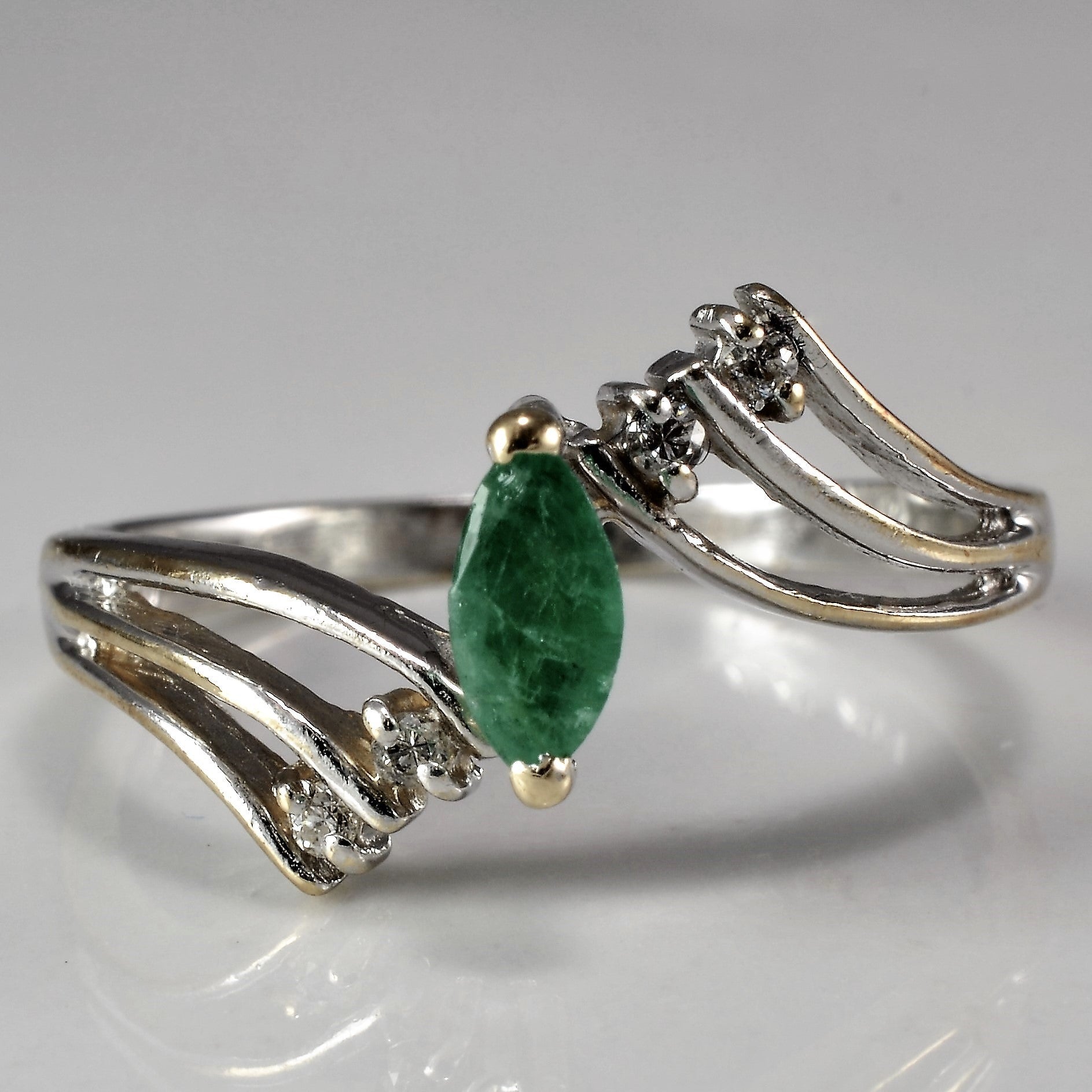 Beautiful Bypass Emerald & Diamond Ring | 0.04 ctw, SZ 6.75 |