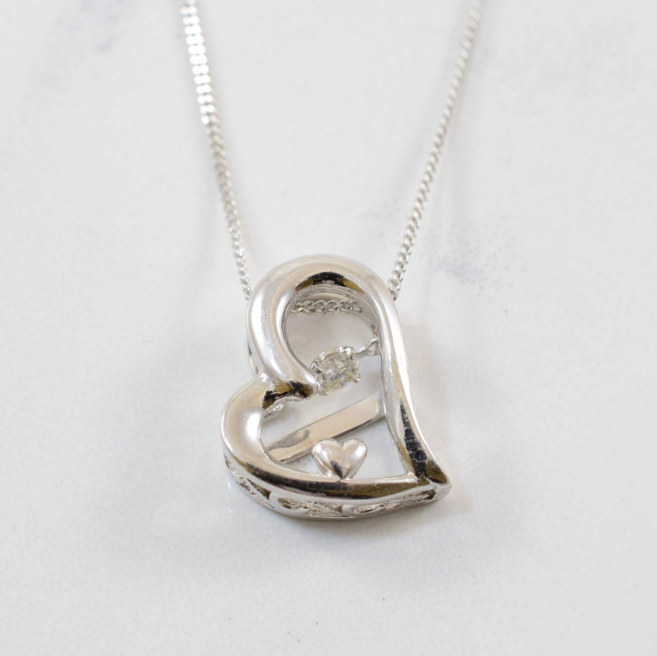 Floating Diamond Heart Necklace | 0.05ct | 18" |