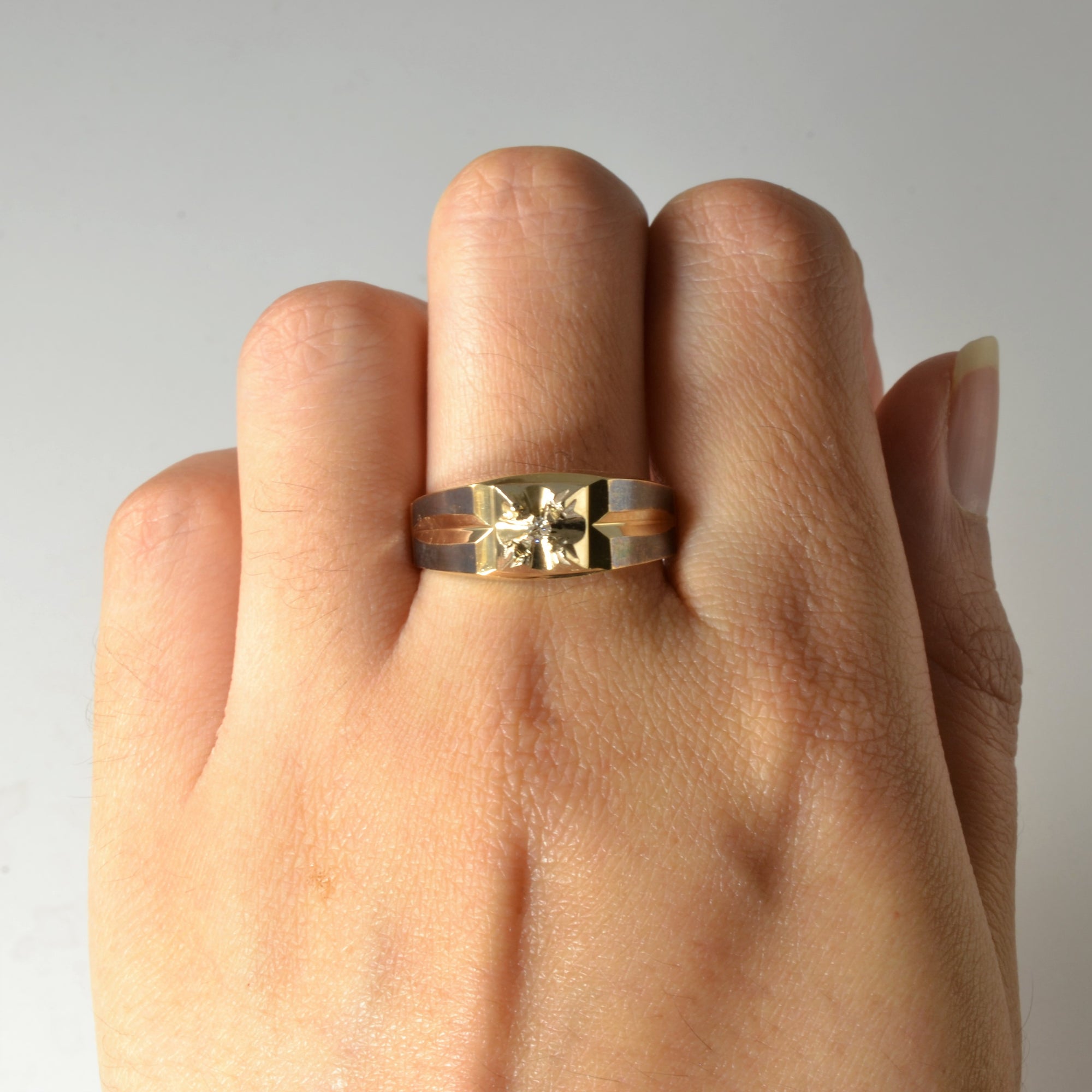Oxidized Detailed Diamond Ring | 0.025ct | SZ 10.5 |