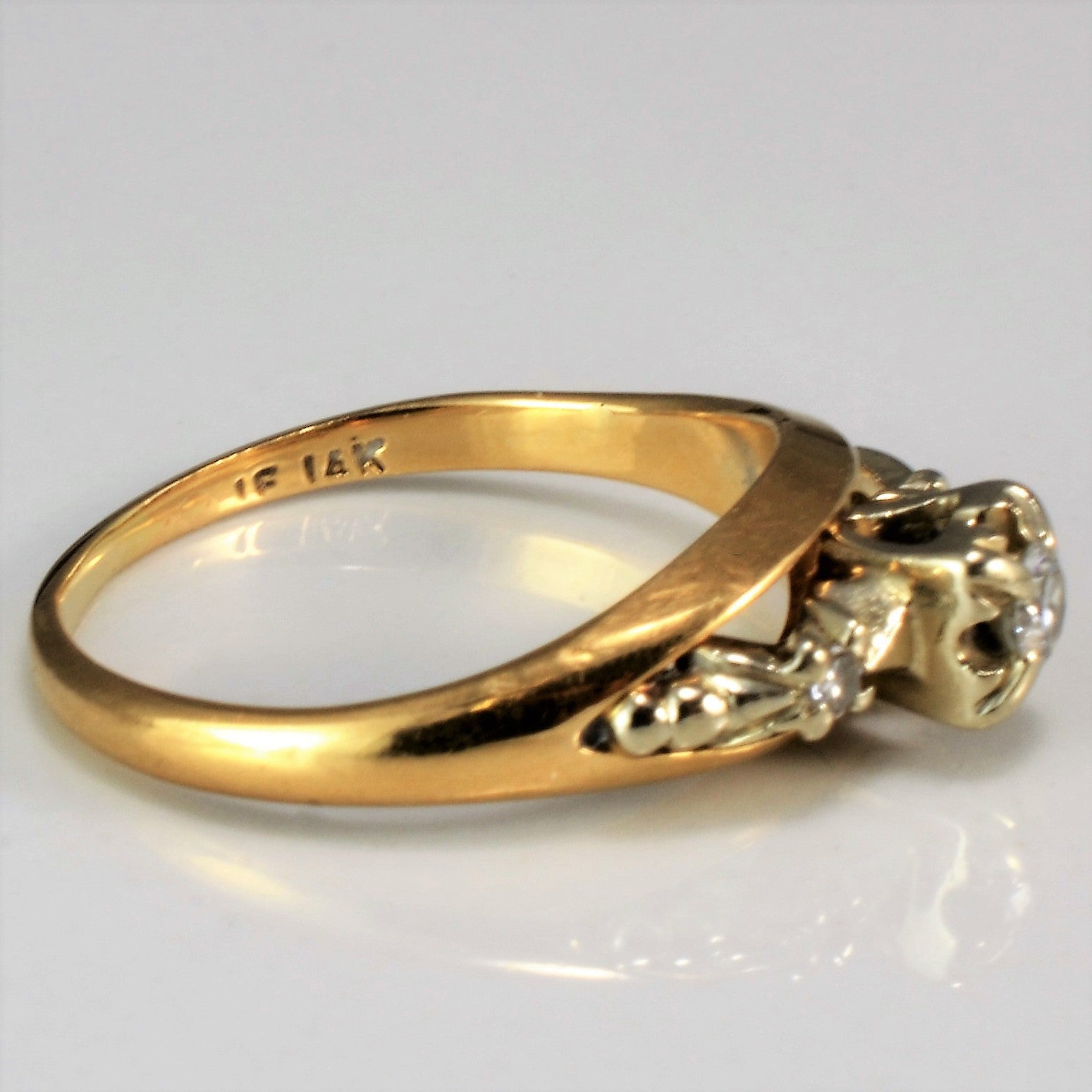 Simple Vintage Engagement Ring | 0.11 ctw, SZ 4.5 |