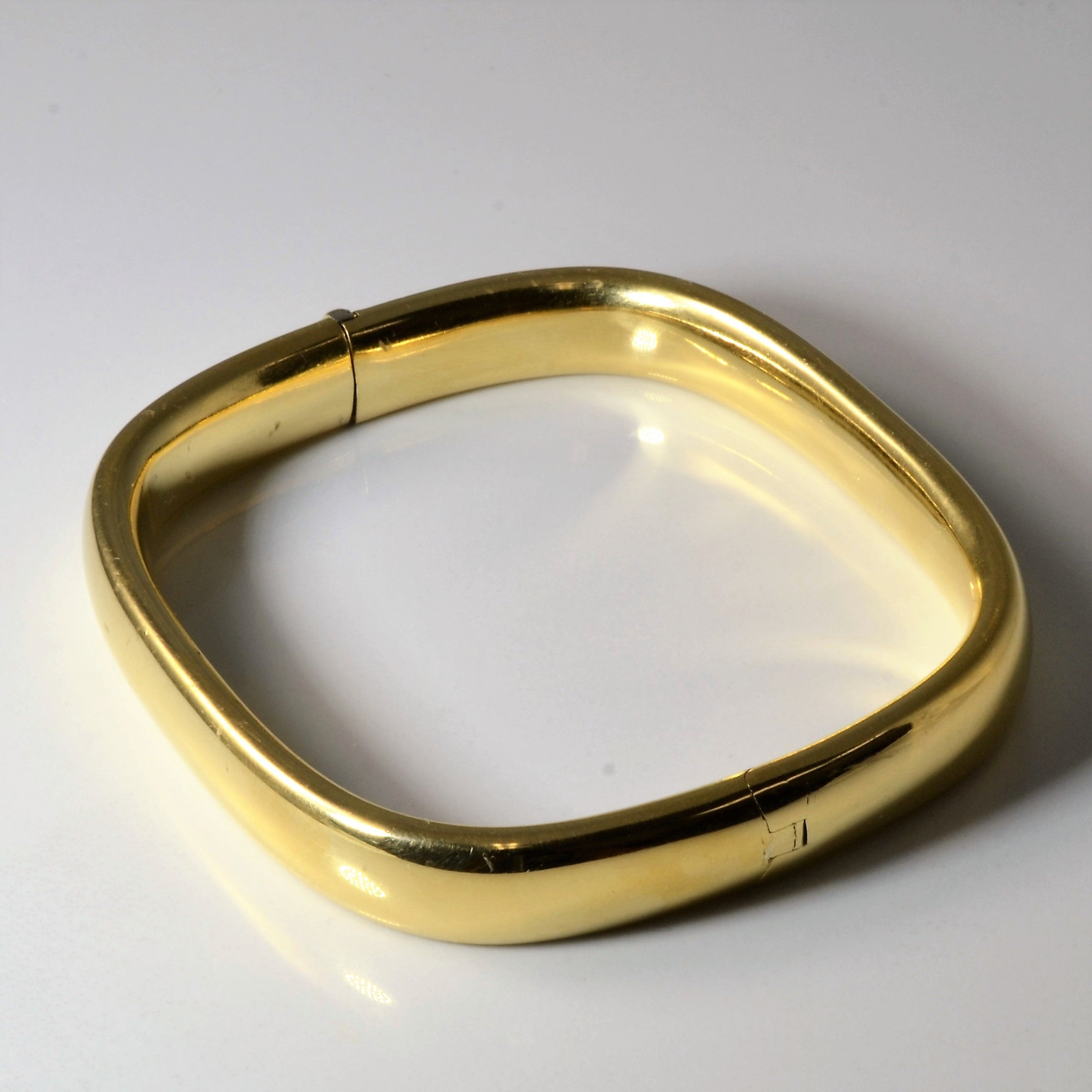 Birks' Yellow Gold Plain Bangle | 7.5" |