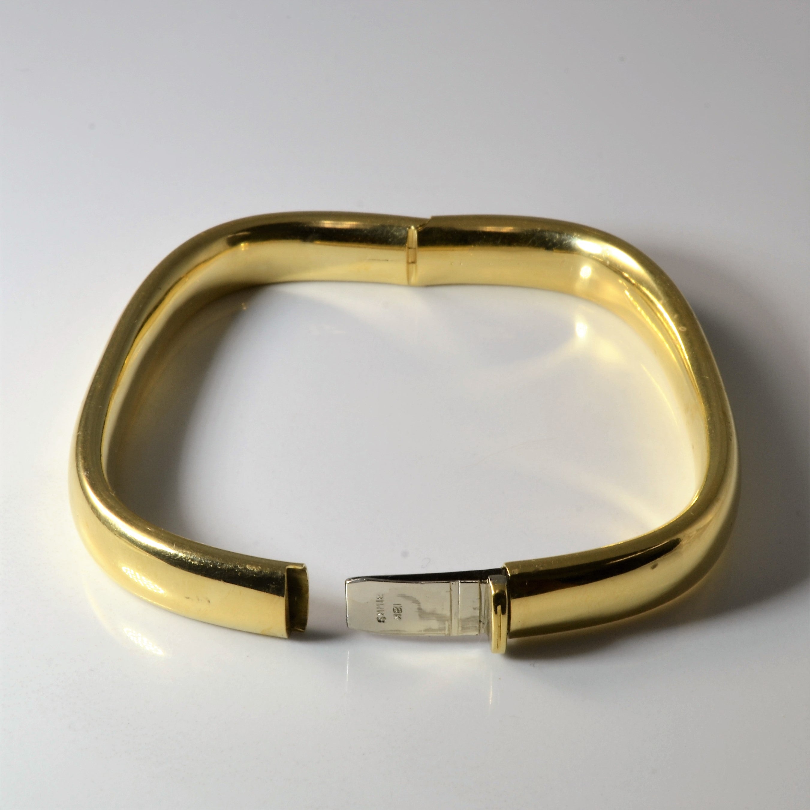 Birks' Yellow Gold Plain Bangle | 7.5" |