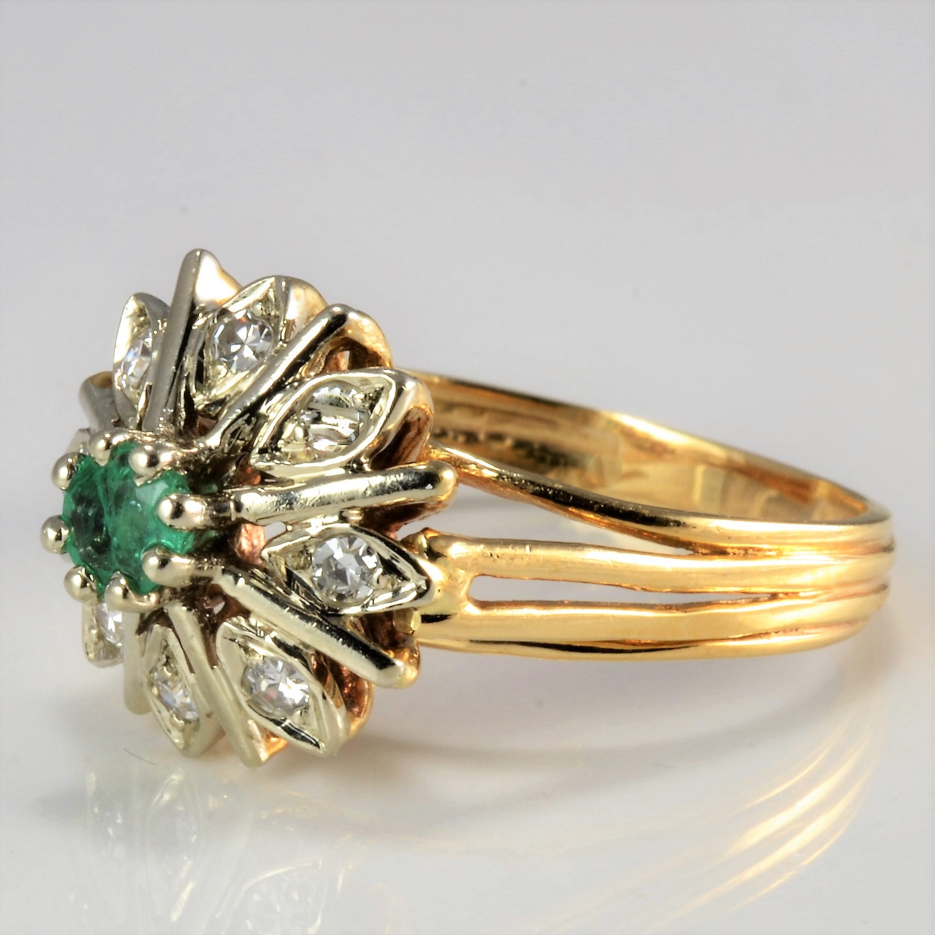 Vintage Floral Emerald & Diamond Ring | 0.16 ctw, SZ 7.5 |