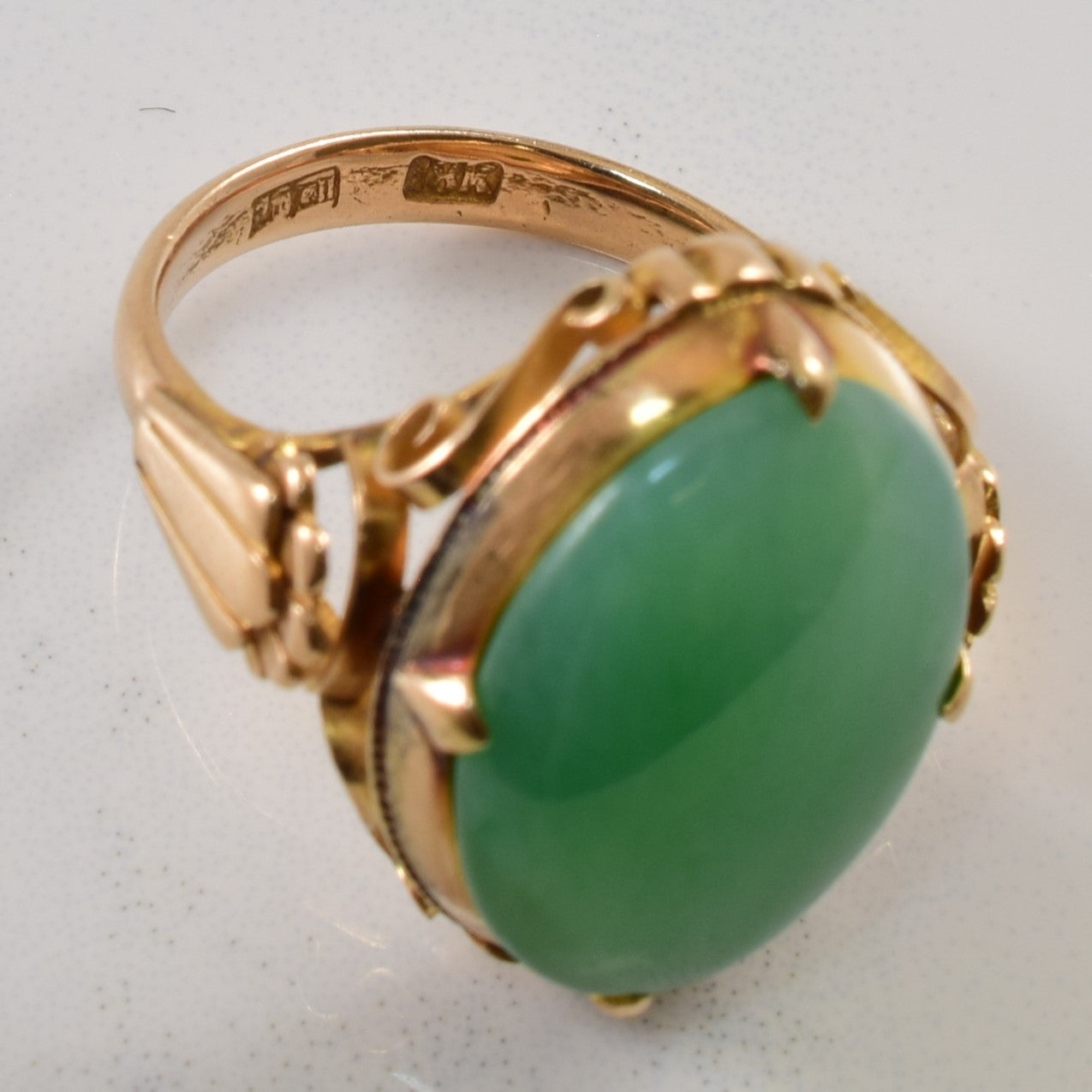 Mid Century Jadeite Cabochon Ring | 6.00ct | SZ 4.5 |