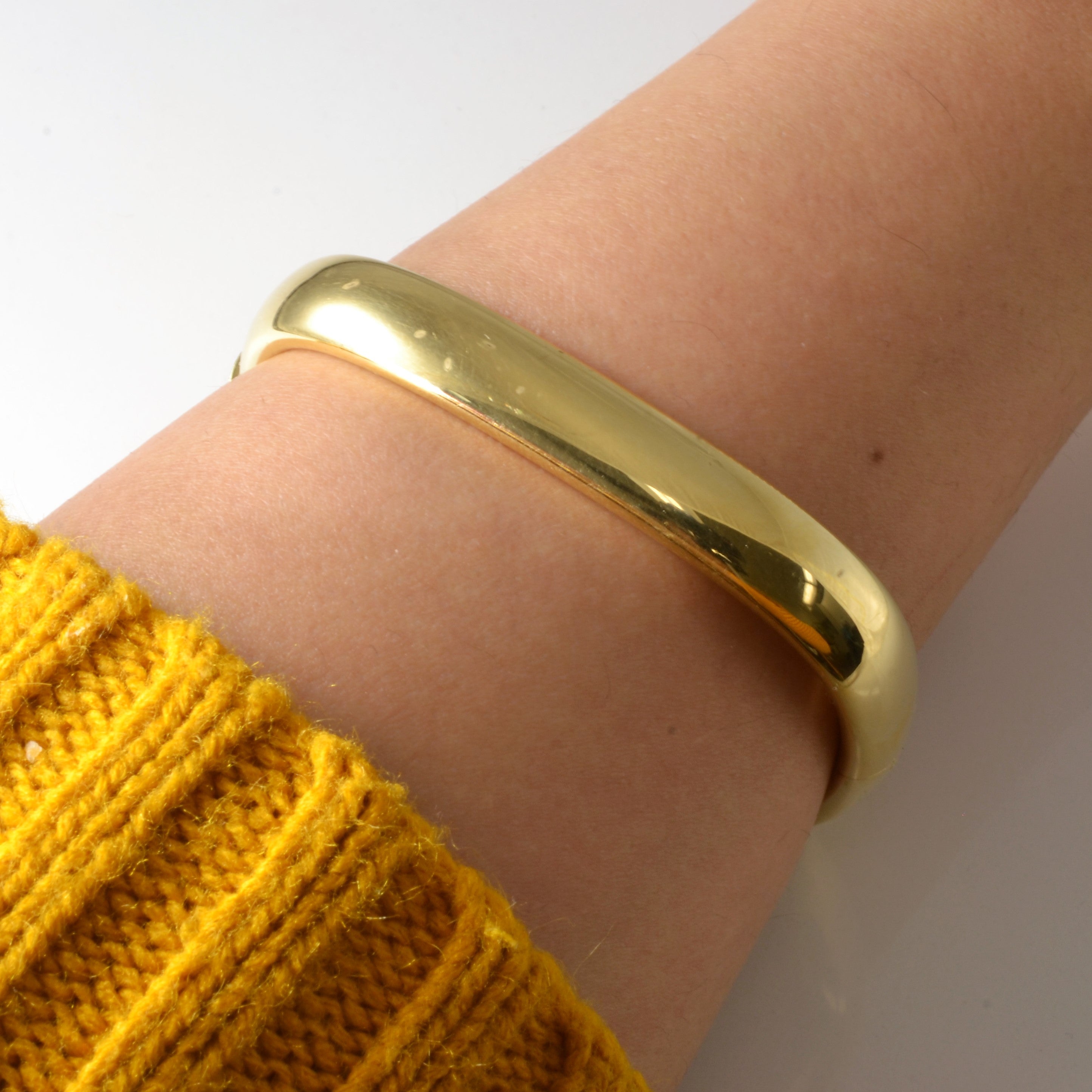 Birks' Yellow Gold Plain Bangle | 7.5" |