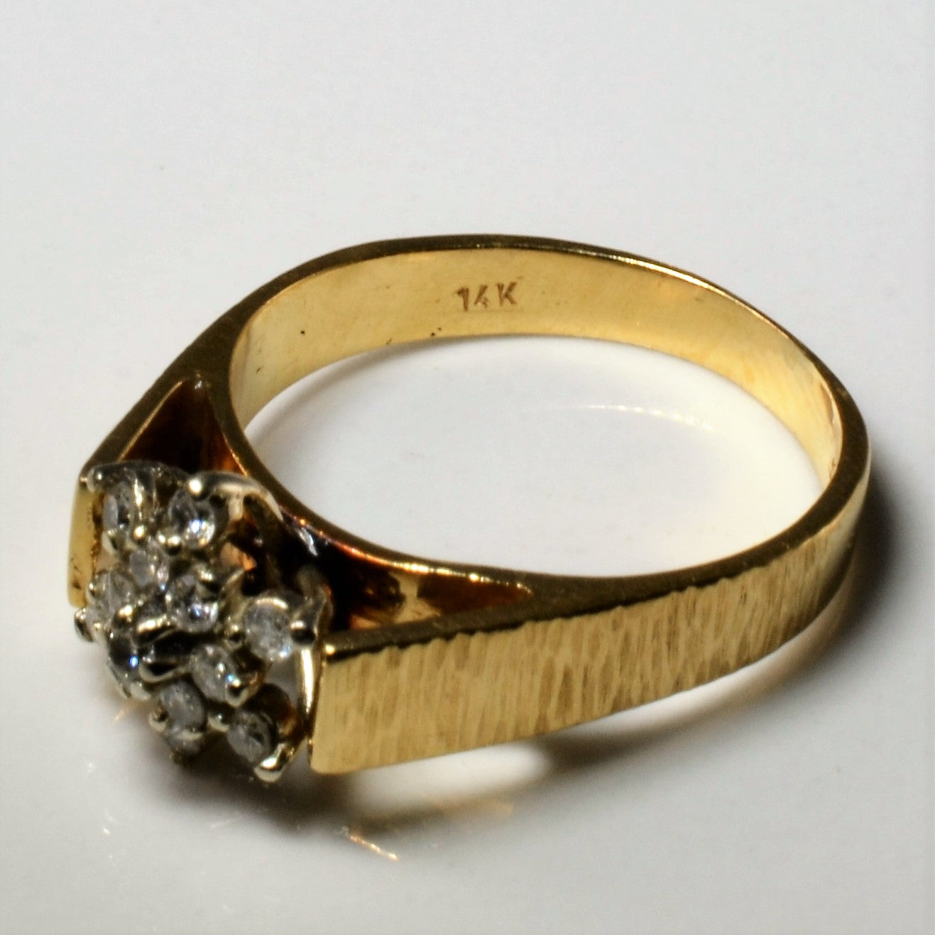 Diamond Cluster Burst Ring | 0.26ctw | SZ 6.5 |