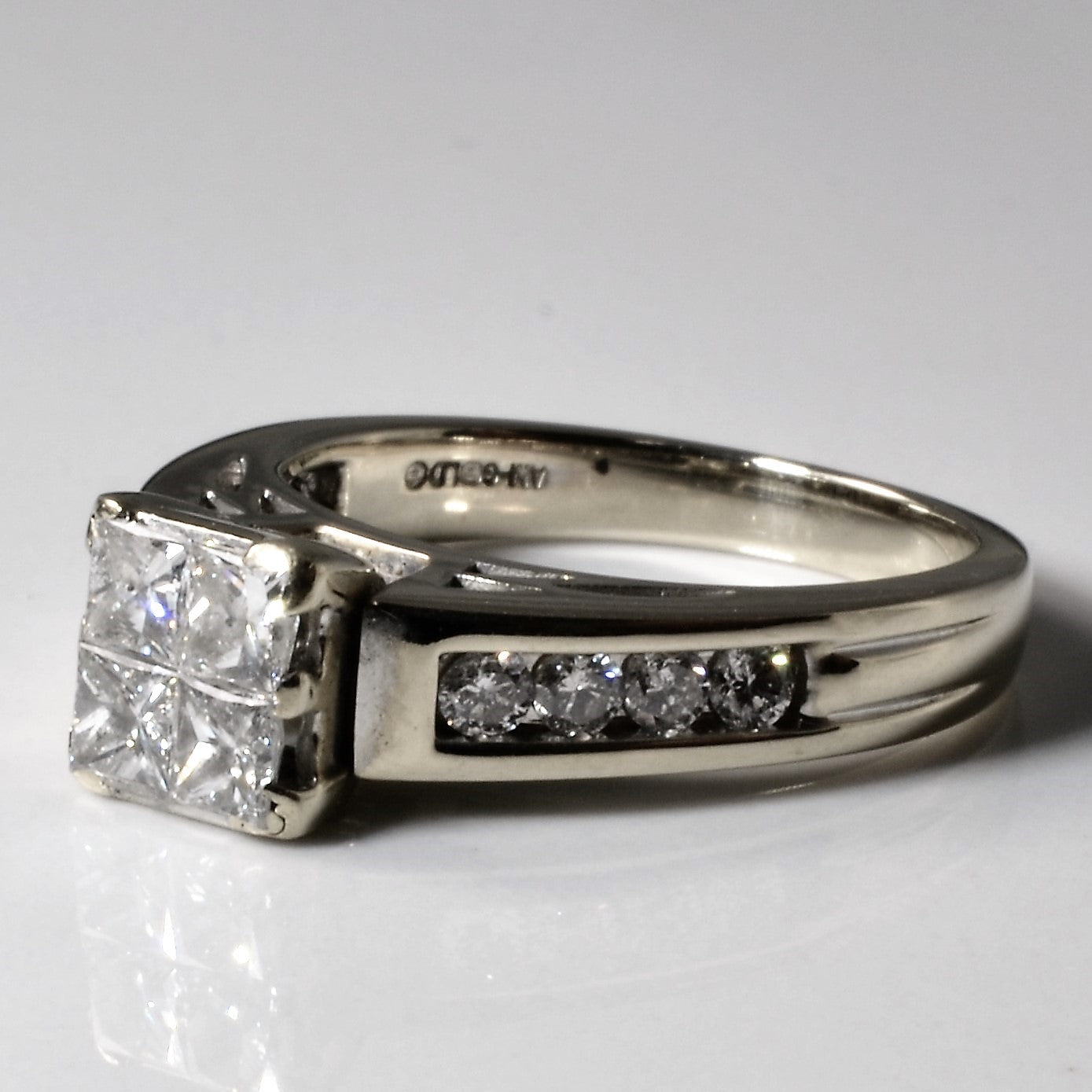 Grid Illusion Diamond Ring | 1.08ctw | SZ 7.25 |