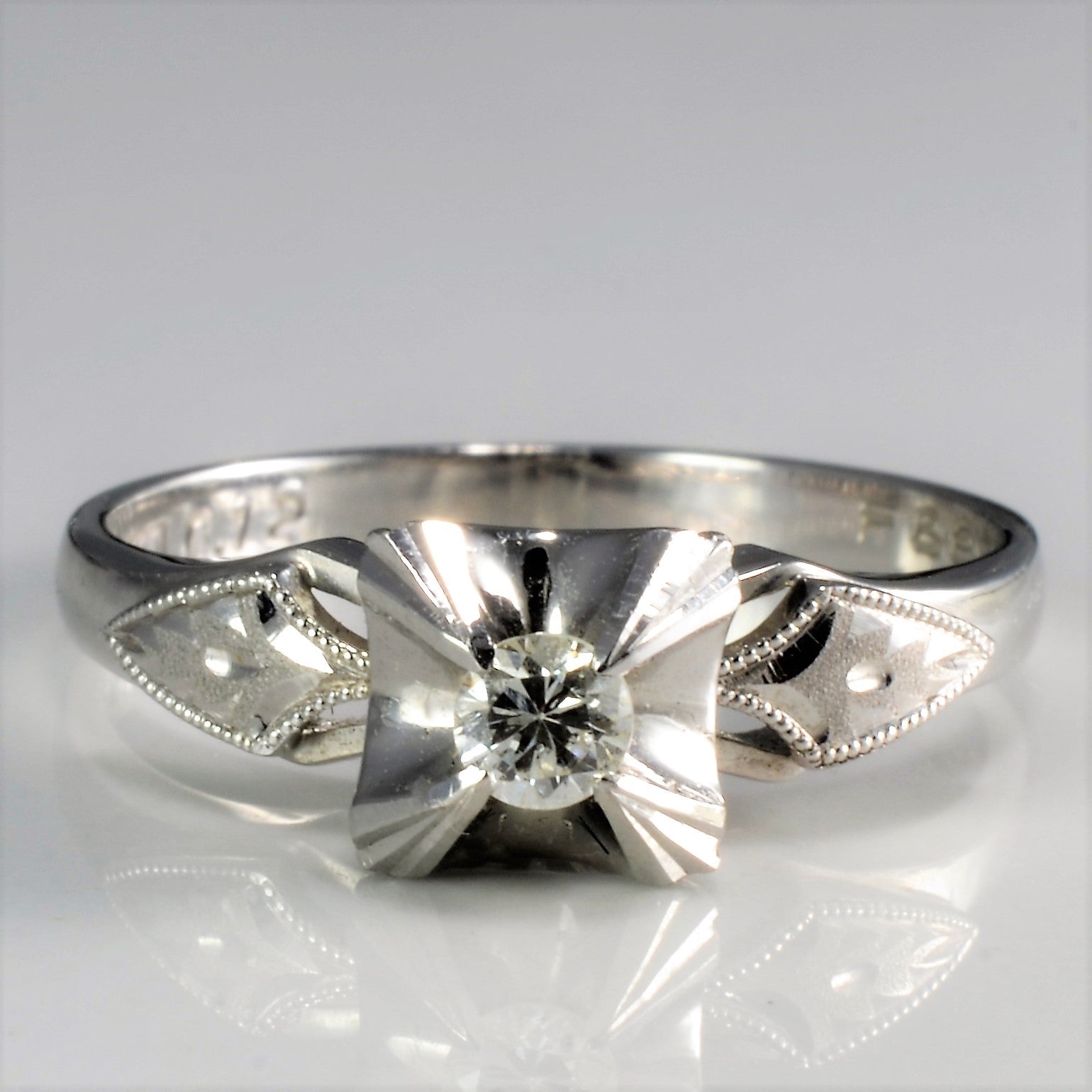 Platinum Solitaire Diamond Vintage Ring | 0.12 ct, SZ 6.5 |