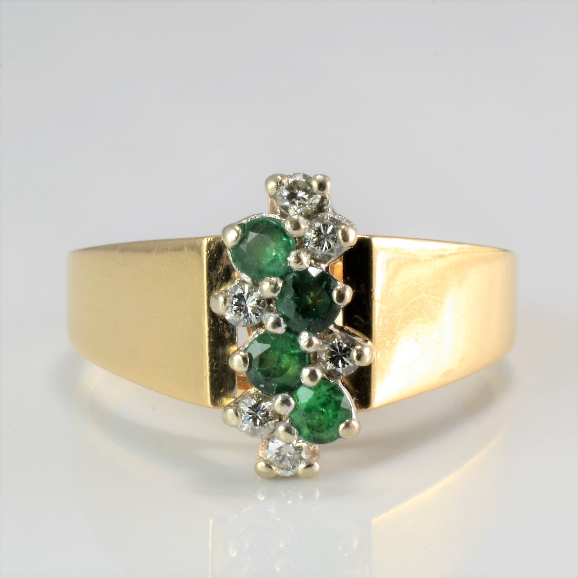 Cluster Diamond & Emerald Ring | 0.12 ctw, SZ 9.25 |