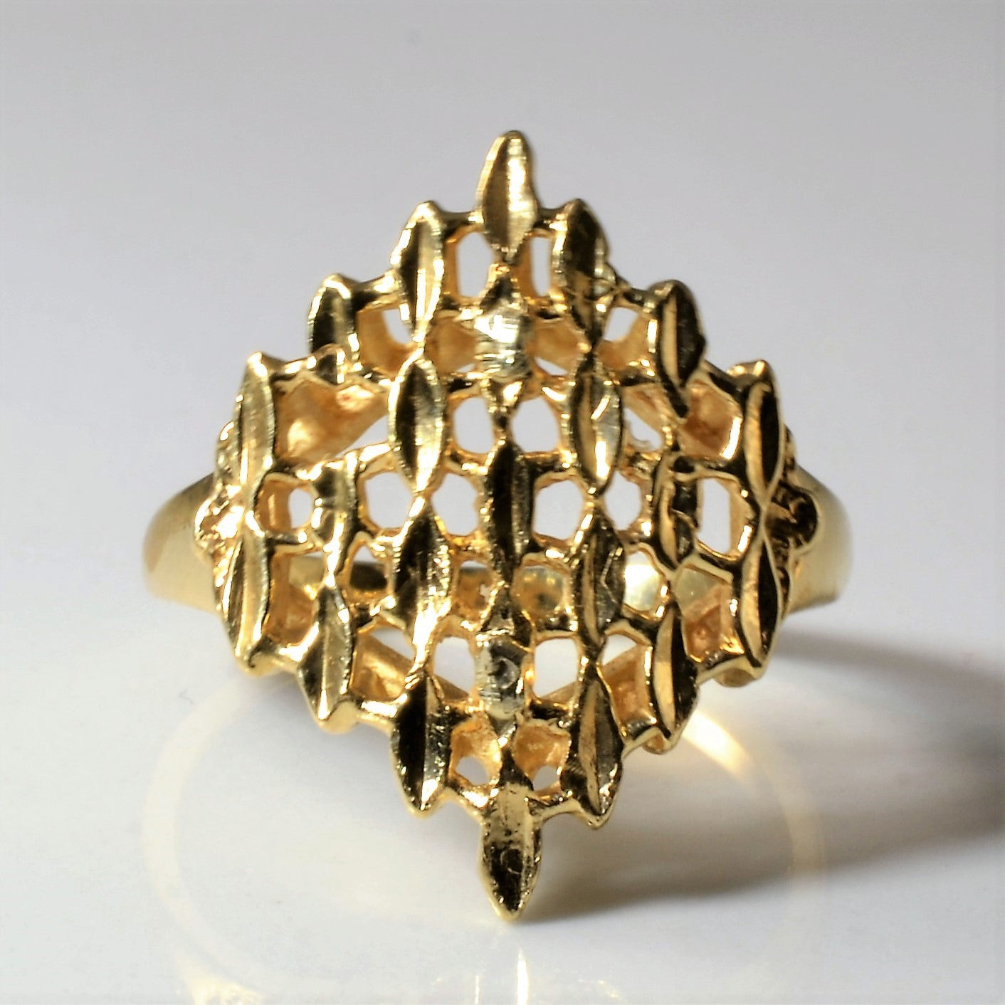 Honeycomb Gold Chevron Ring | SZ 6.25 |