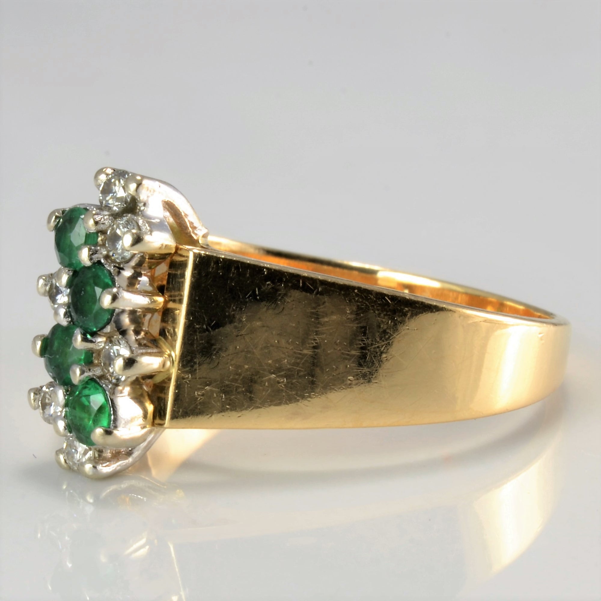 Cluster Diamond & Emerald Ring | 0.12 ctw, SZ 9.25 |