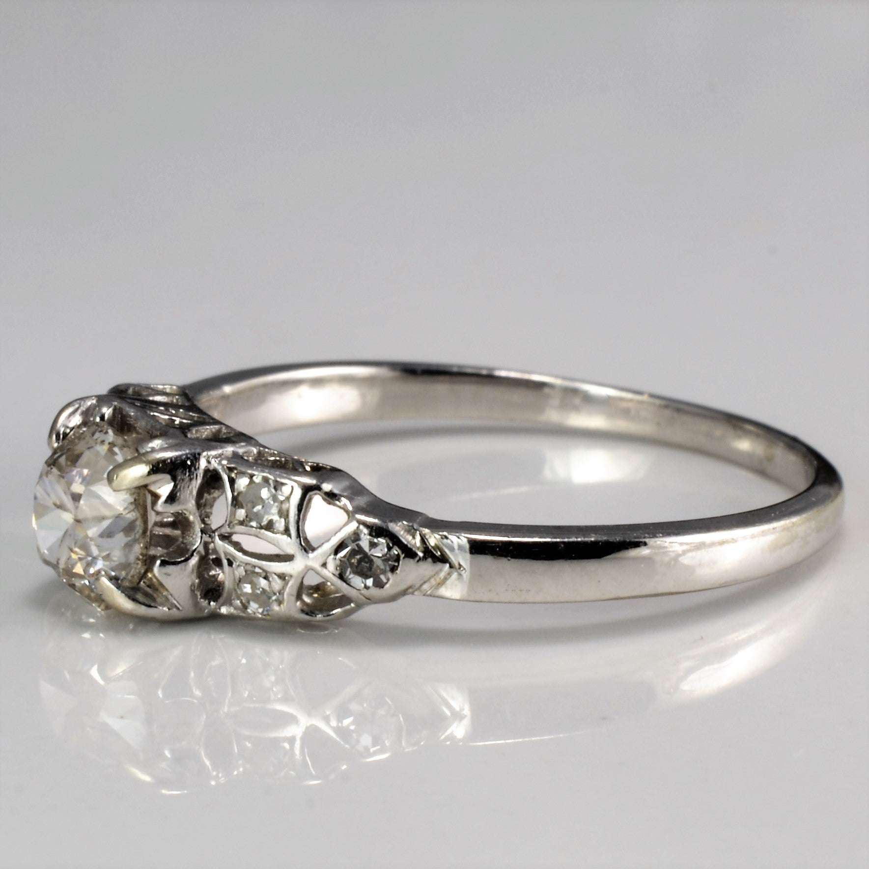 Vintage Art Deco Diamond Engagement Ring | 0.51 ctw, SZ 7 |