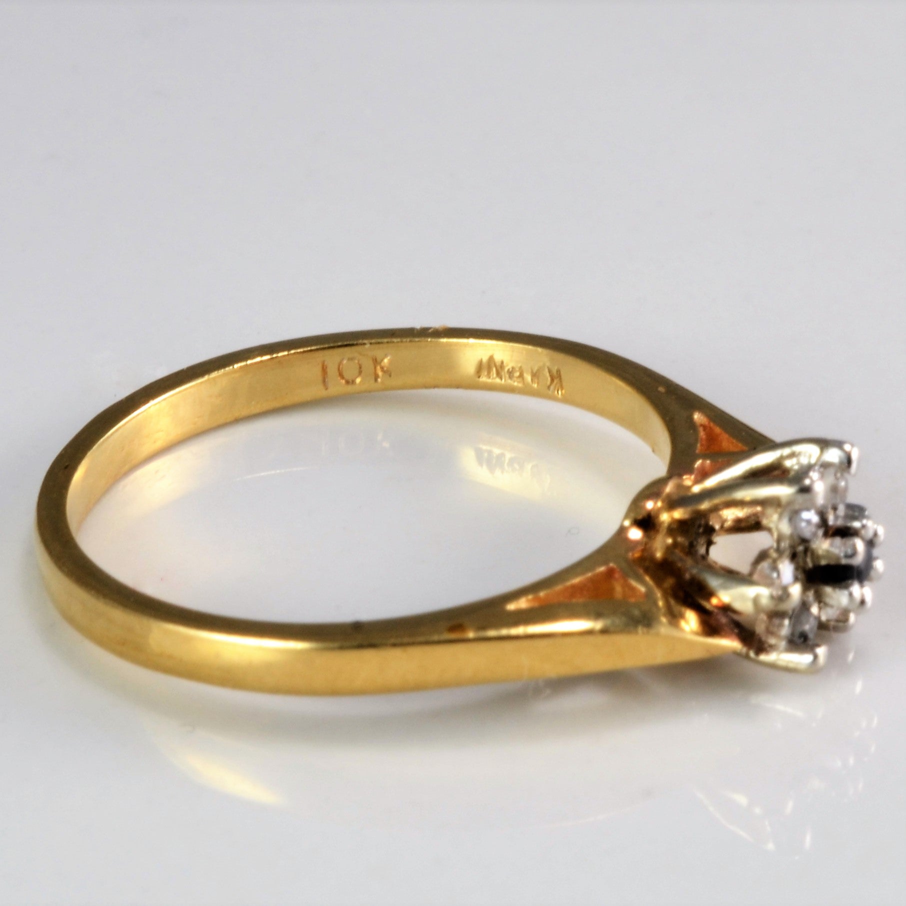 Flower Diamond & Sapphire Ring | 0.05 ctw, SZ 6 |
