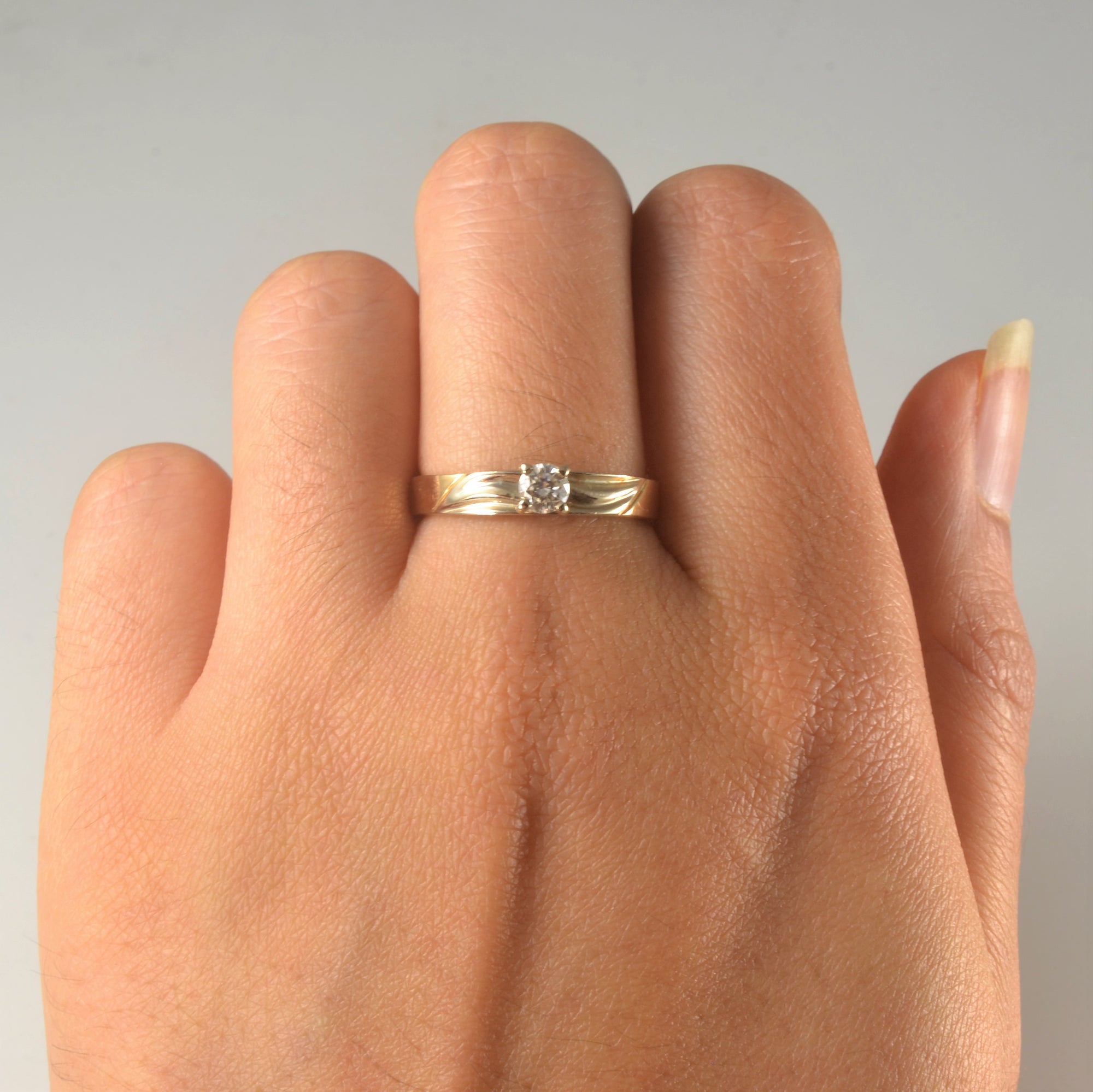 Solitaire Diamond Ring | 0.20ct | SZ 7.25 |