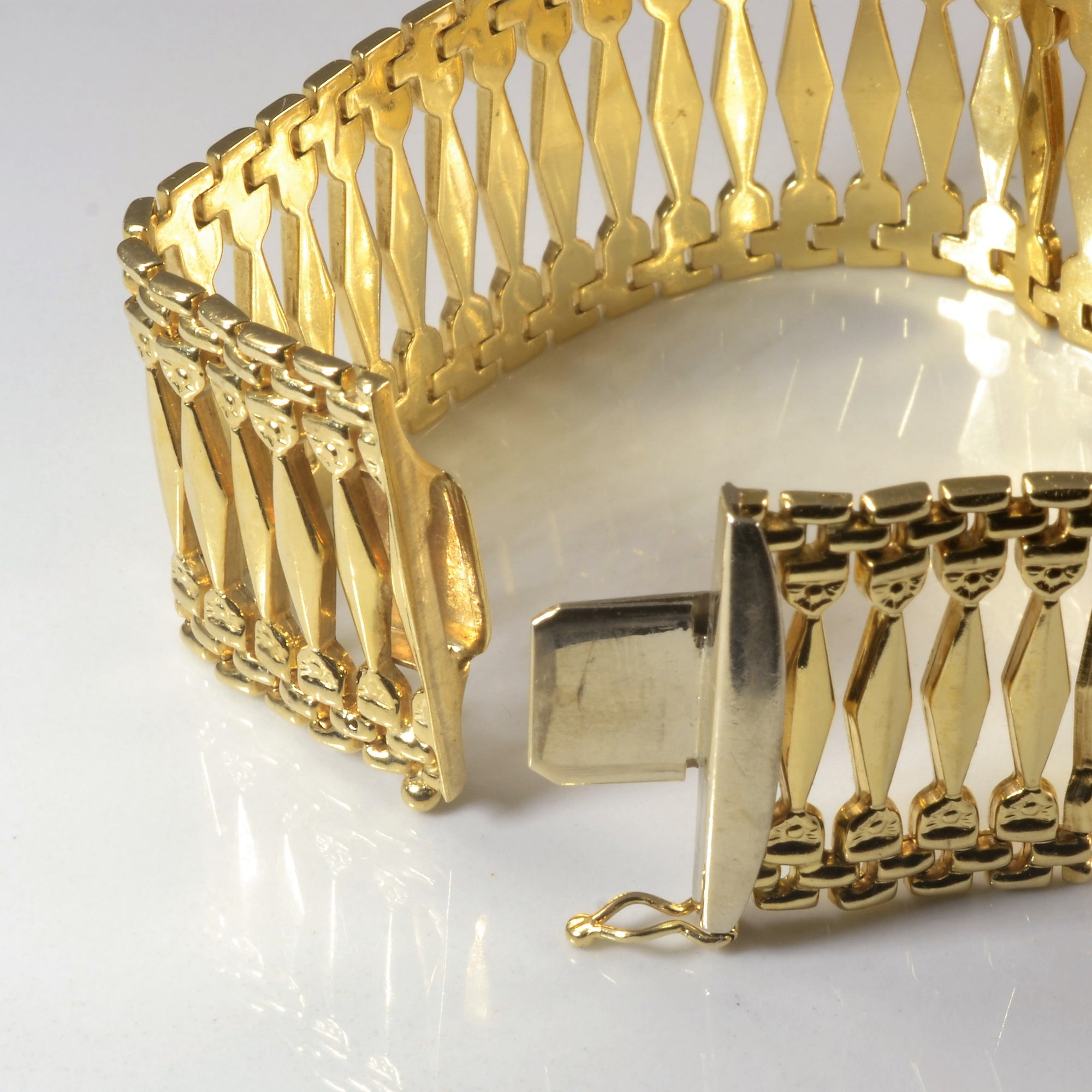 Textured Gold Bar Bracelet | 7