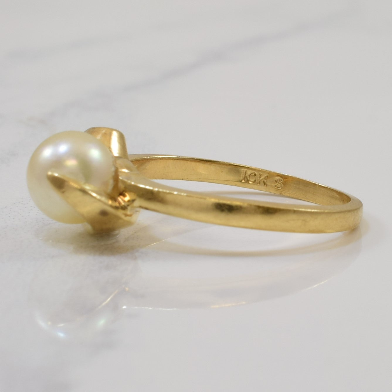 Gold Twist Pearl Ring | 1.68ct | SZ 5.5 |
