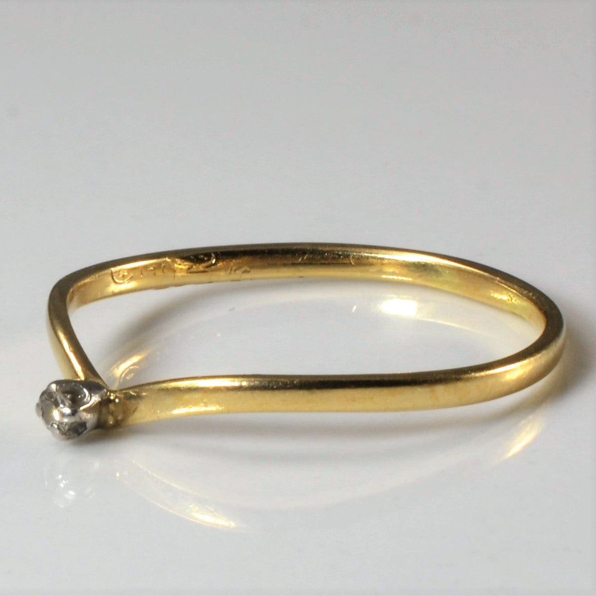 Single Diamond Chevron Ring | 0.01ct | SZ 6.5 |