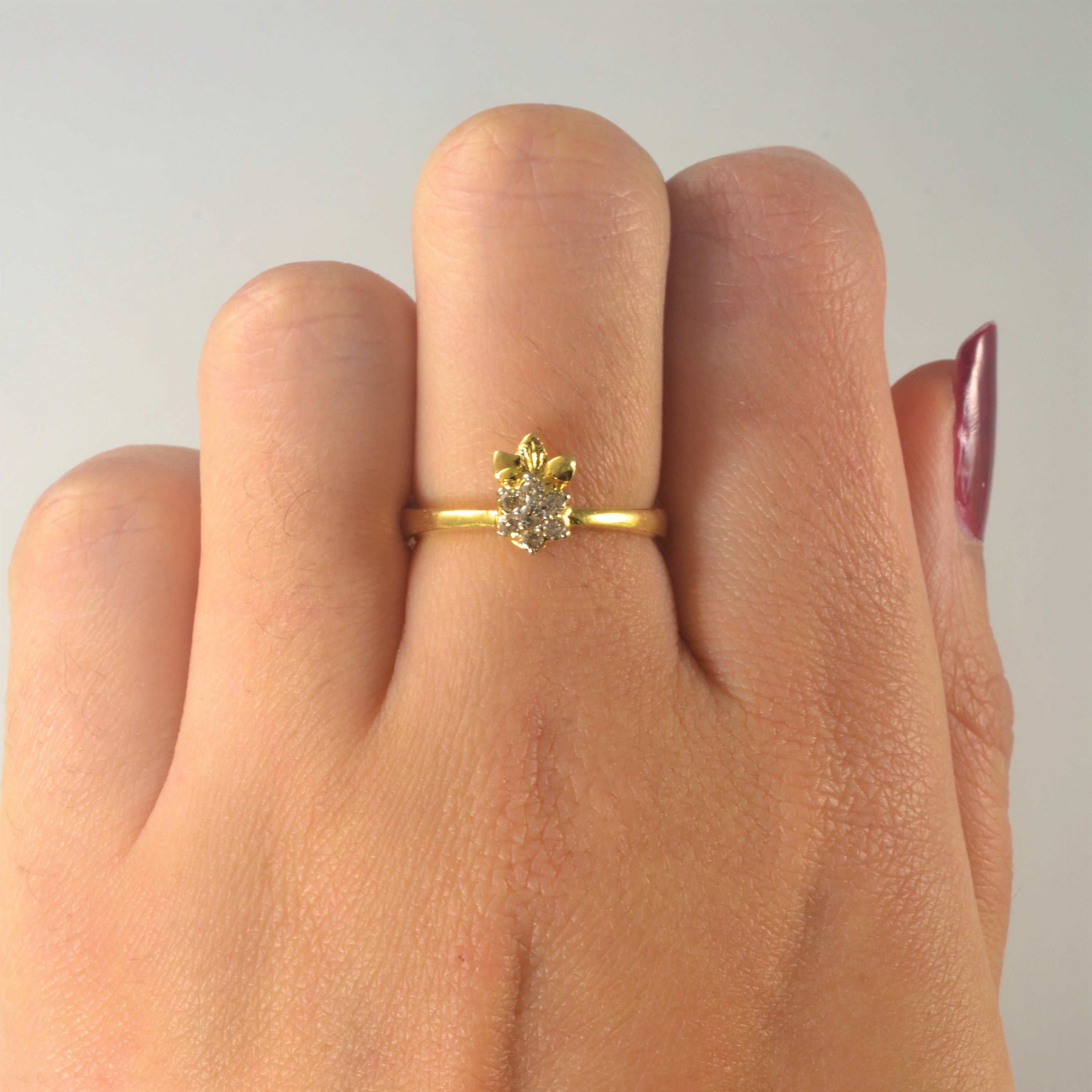 Diamond Pineapple Ring | 0.11ctw | SZ 6.25 |